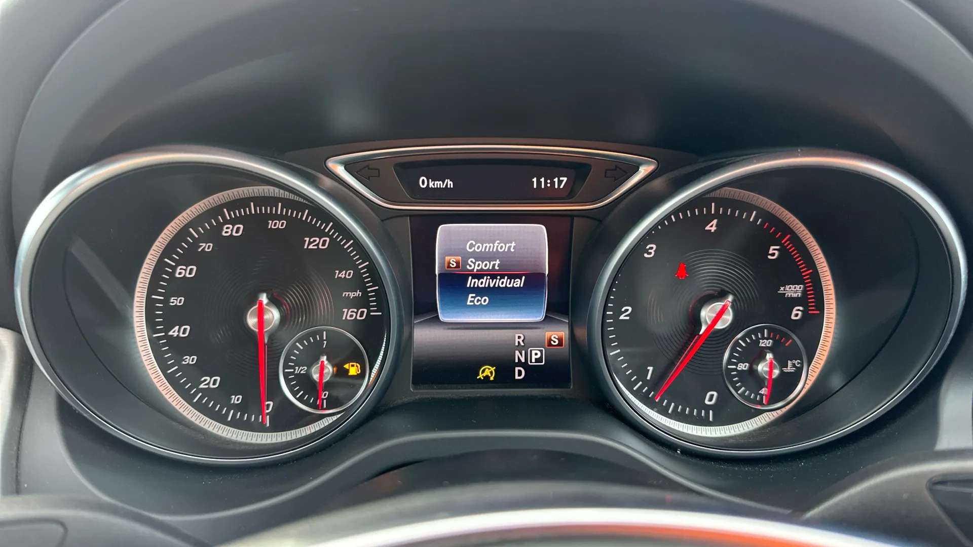 2017 MERCEDES-BENZ CLA CLASS 2017 MERCEDES-BENZ CLA CLASS