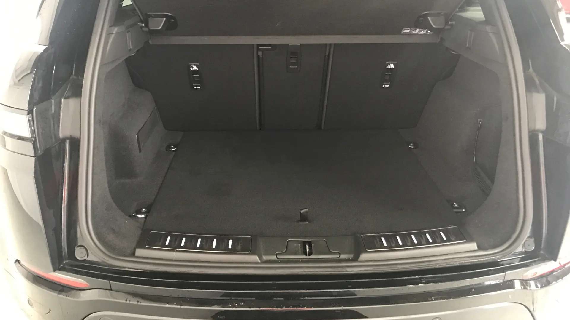 2023 LAND ROVER RANGE ROVER EVOQUE 2023 LAND ROVER RANGE ROVER EVOQUE