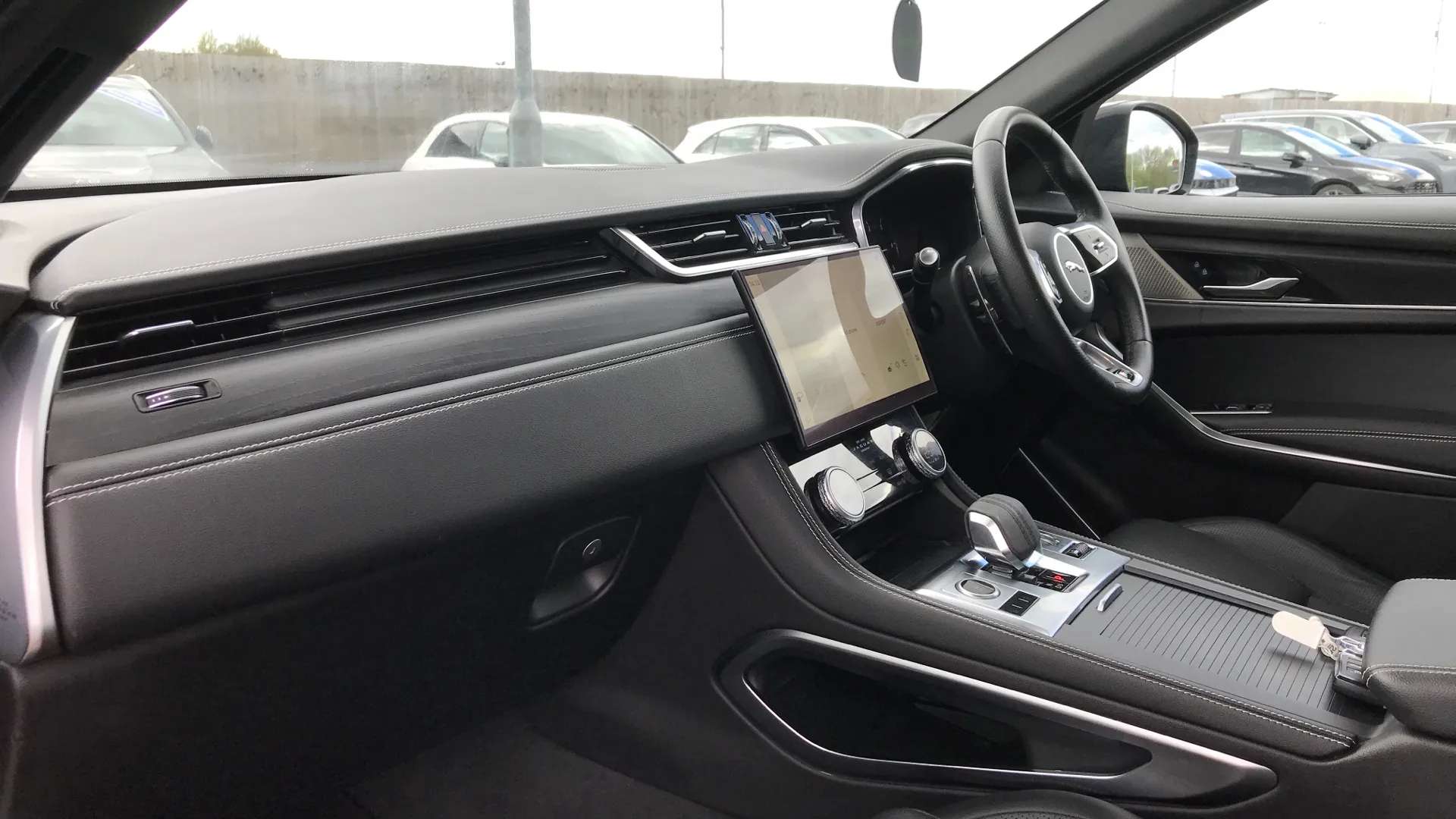 2022 JAGUAR F-PACE 2022 JAGUAR F-PACE