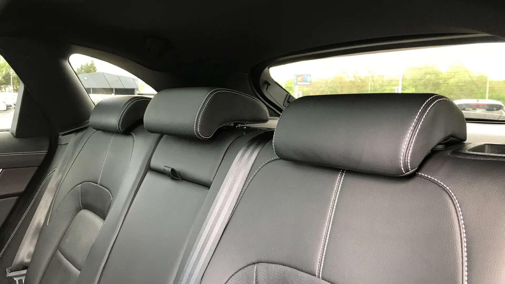2022 JAGUAR F-PACE 2022 JAGUAR F-PACE