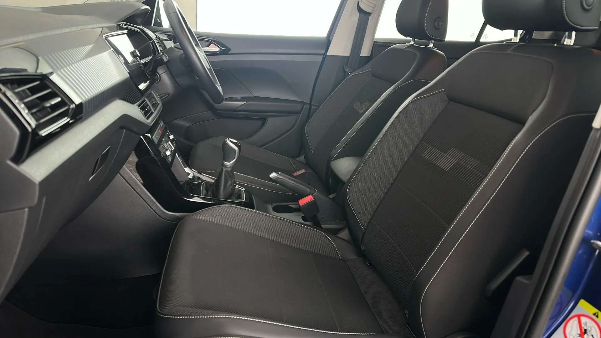 2023 VOLKSWAGEN T-CROSS 2023 VOLKSWAGEN T-CROSS