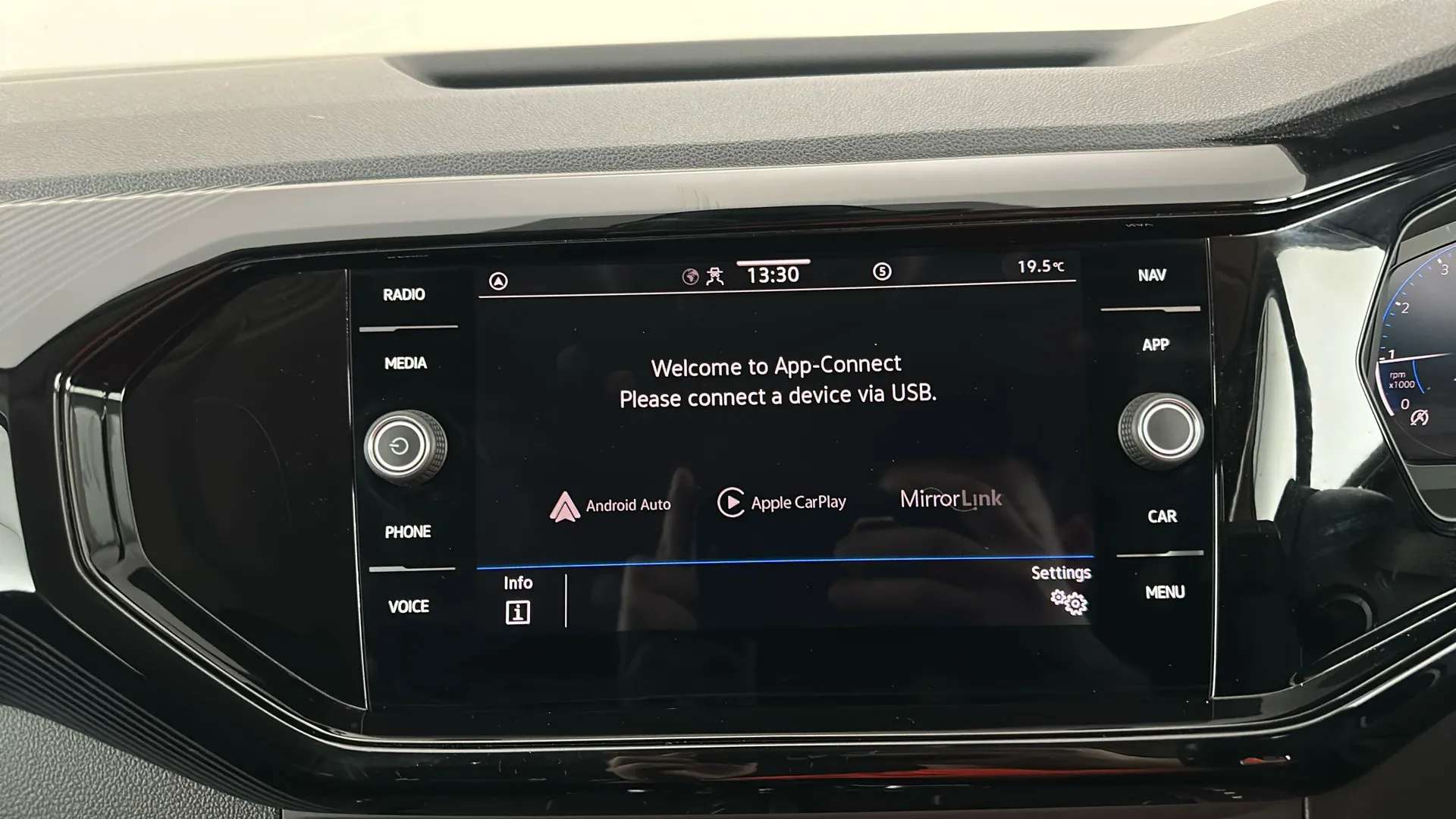2023 VOLKSWAGEN T-CROSS 2023 VOLKSWAGEN T-CROSS