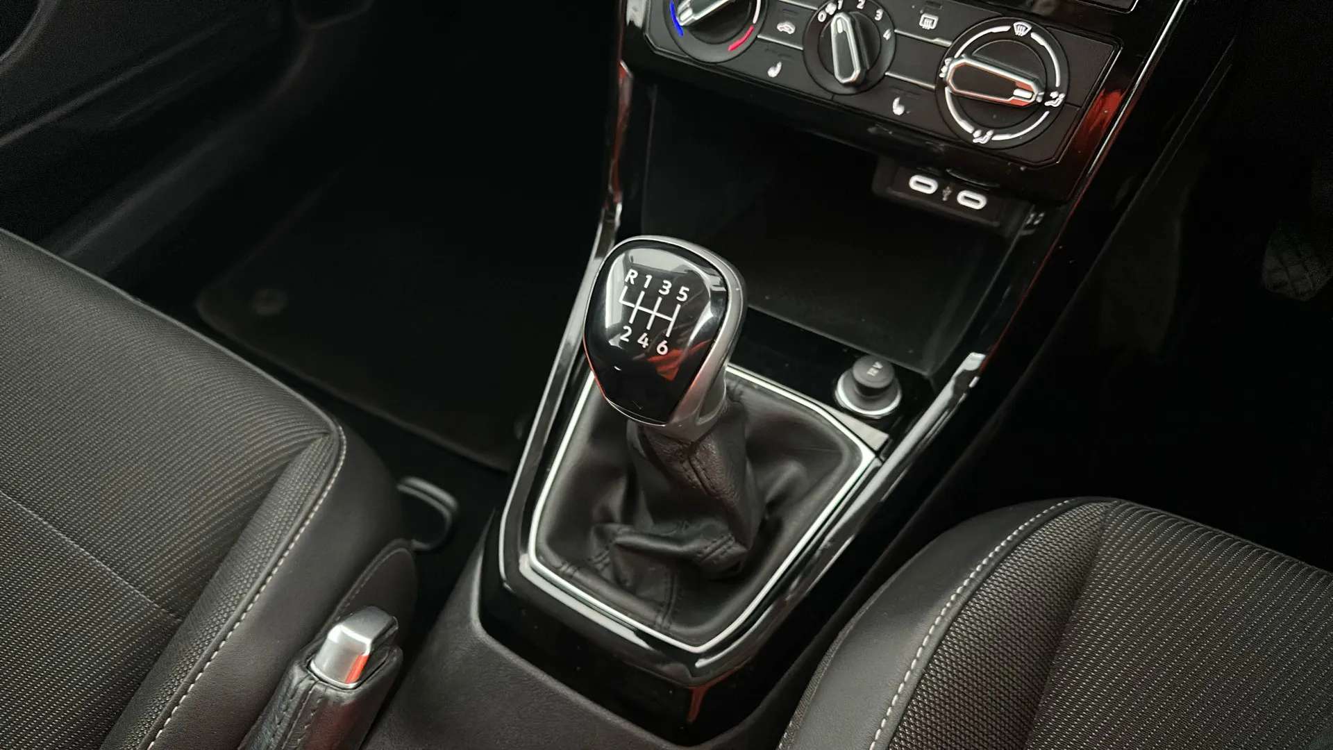 2023 VOLKSWAGEN T-CROSS 2023 VOLKSWAGEN T-CROSS