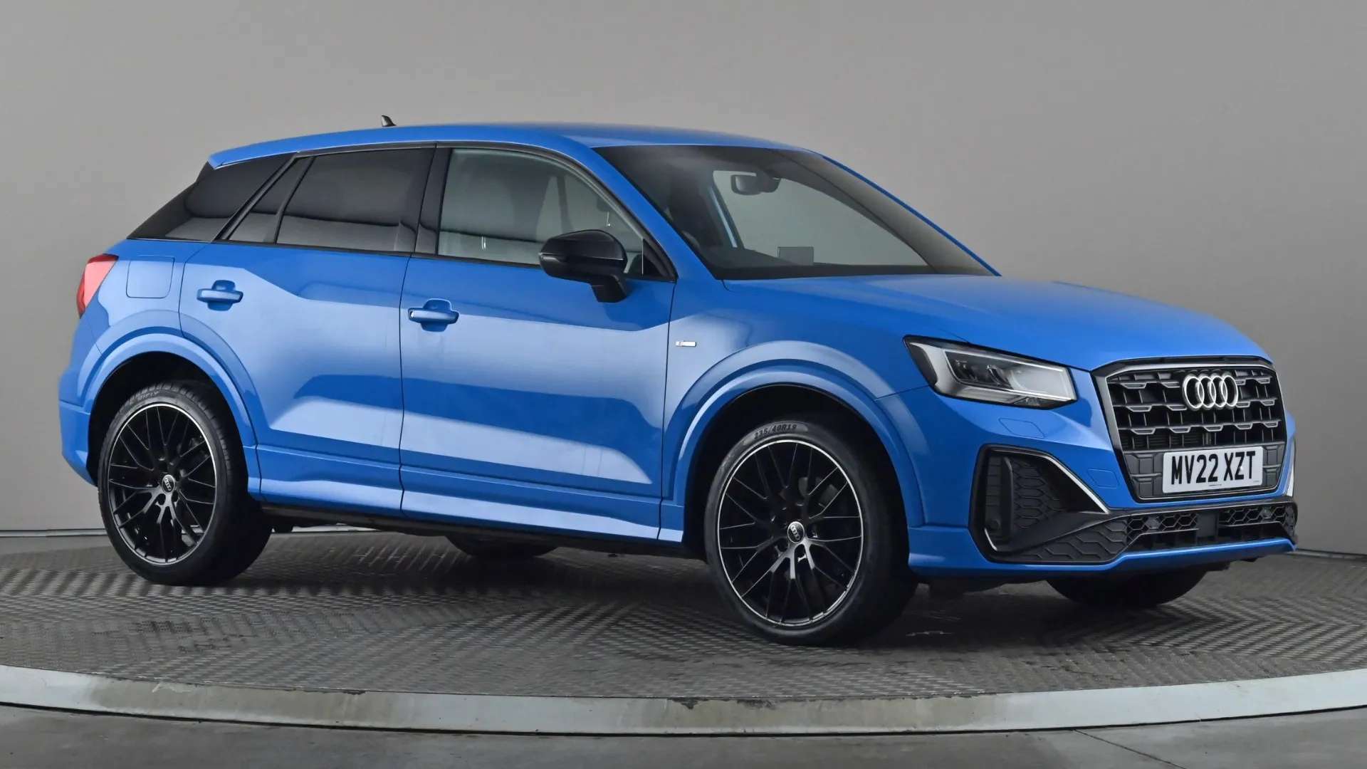 A 2022 AUDI Q2 30 TFSI Black Edition A 2022 AUDI Q2 30 TFSI Black Edition