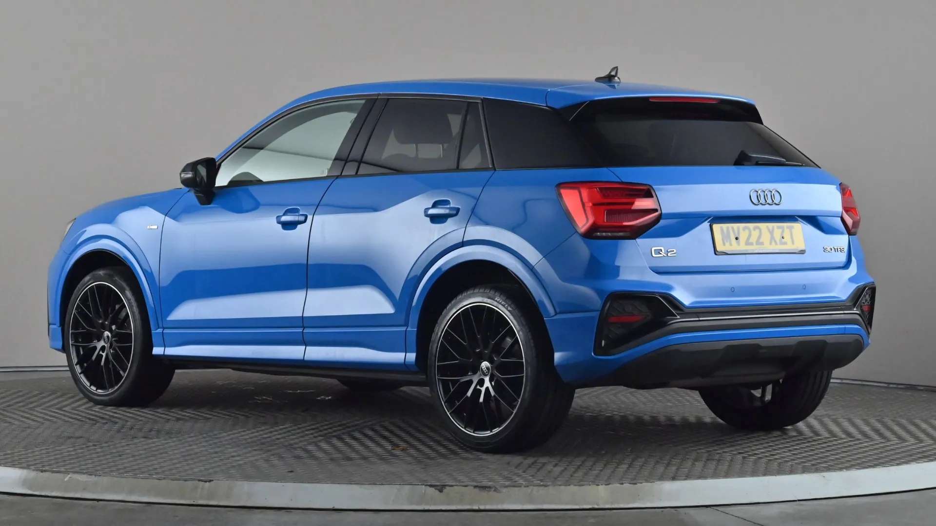 A 2022 AUDI Q2 30 TFSI Black Edition A 2022 AUDI Q2 30 TFSI Black Edition