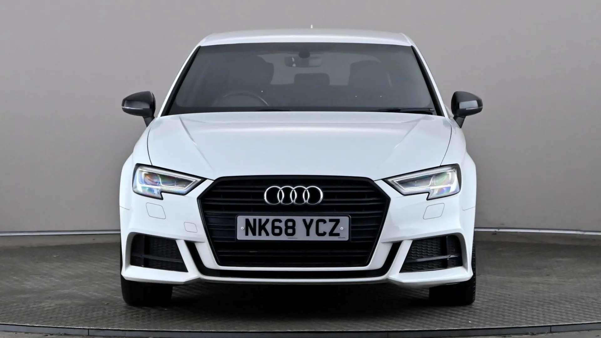 A 2018 AUDI A3 1.0 TFSI Black Edition A 2018 AUDI A3 1.0 TFSI Black Edition