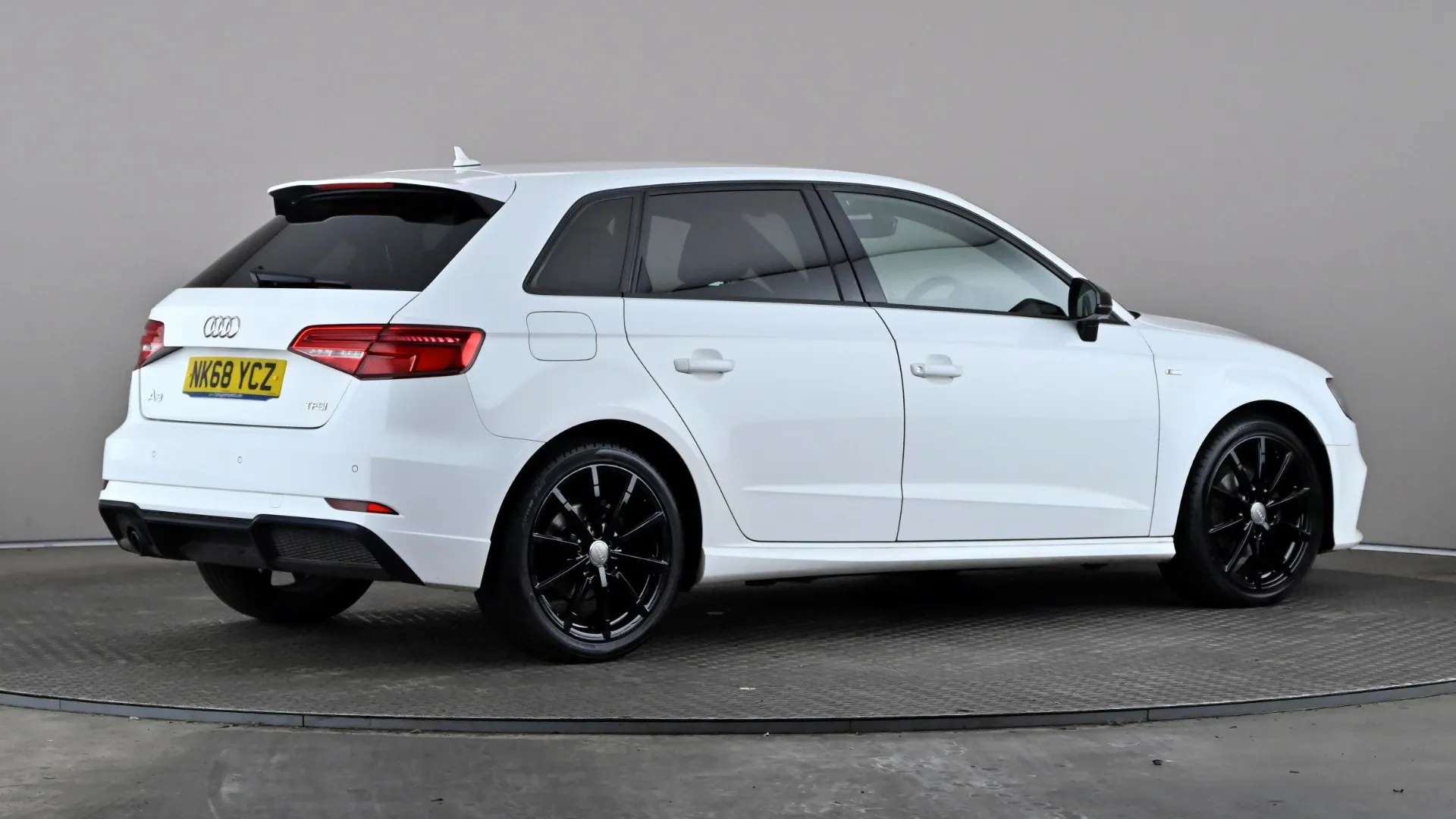 2018 AUDI A3 2018 AUDI A3