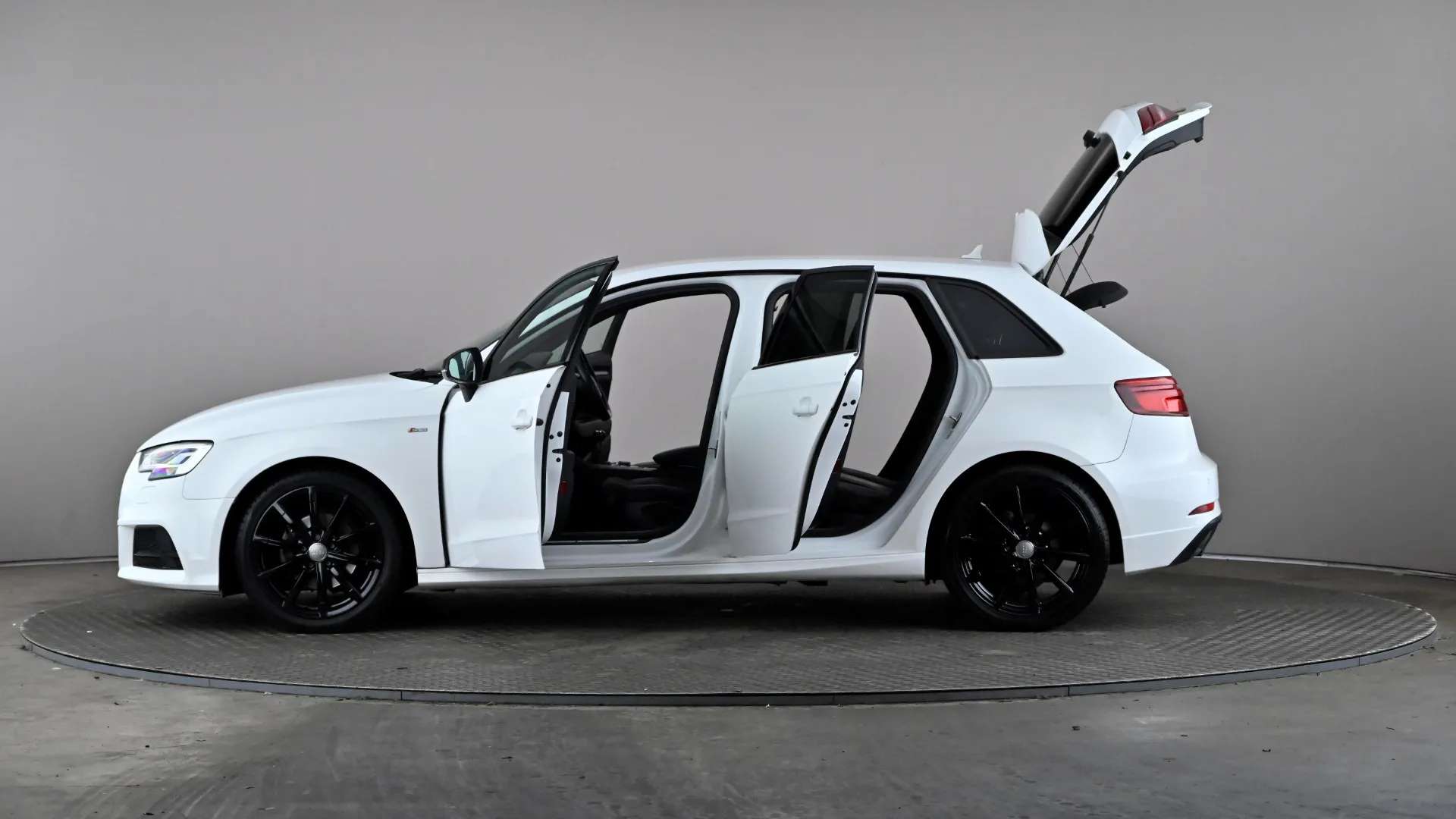 2018 AUDI A3 2018 AUDI A3
