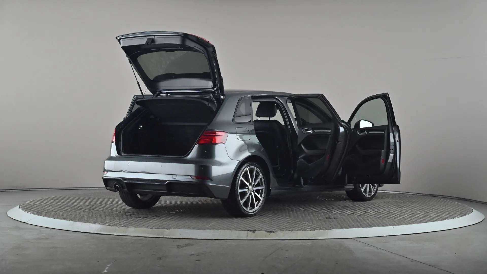 2018 AUDI A3 2018 AUDI A3