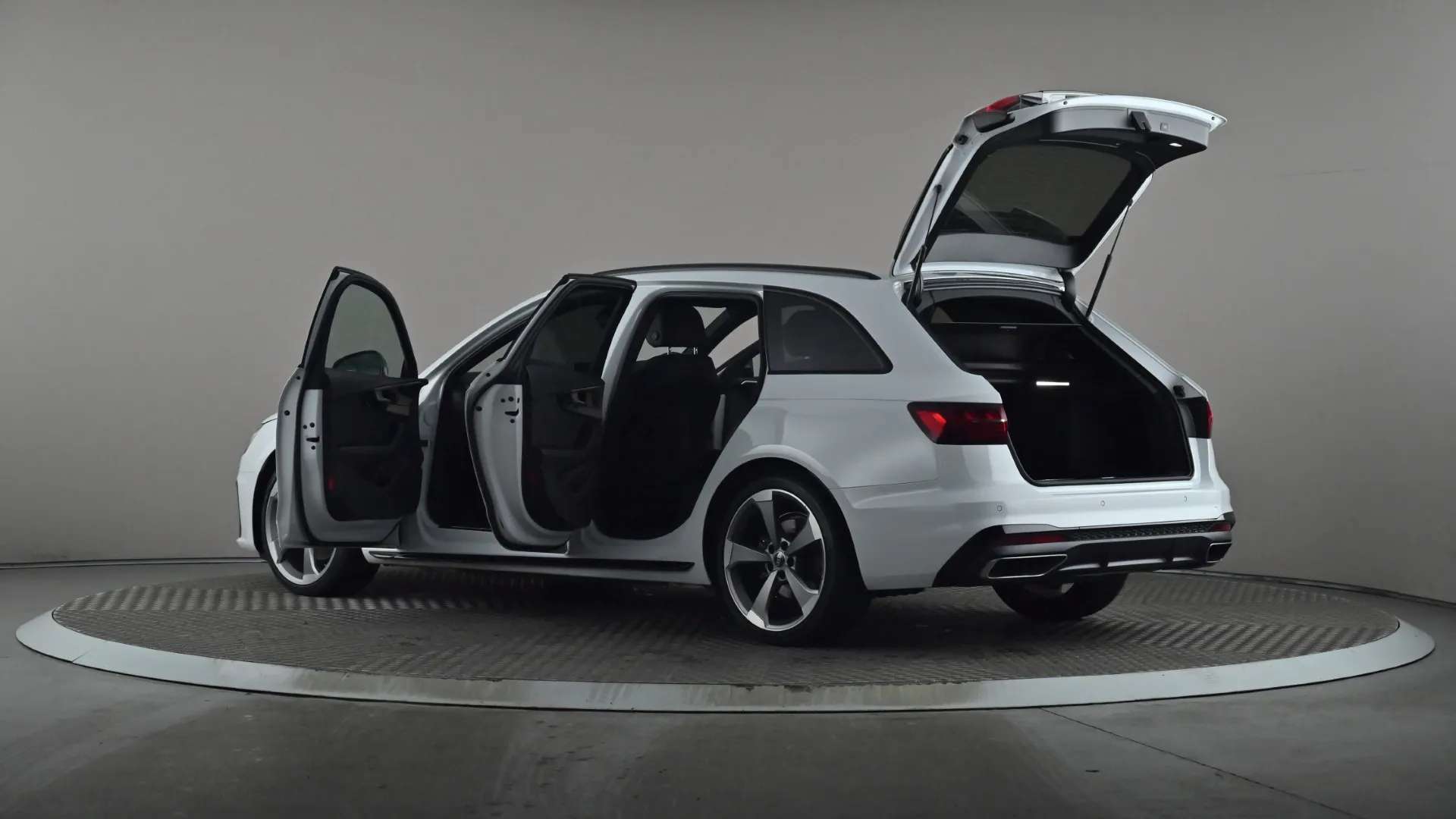 2021 AUDI A4 2021 AUDI A4