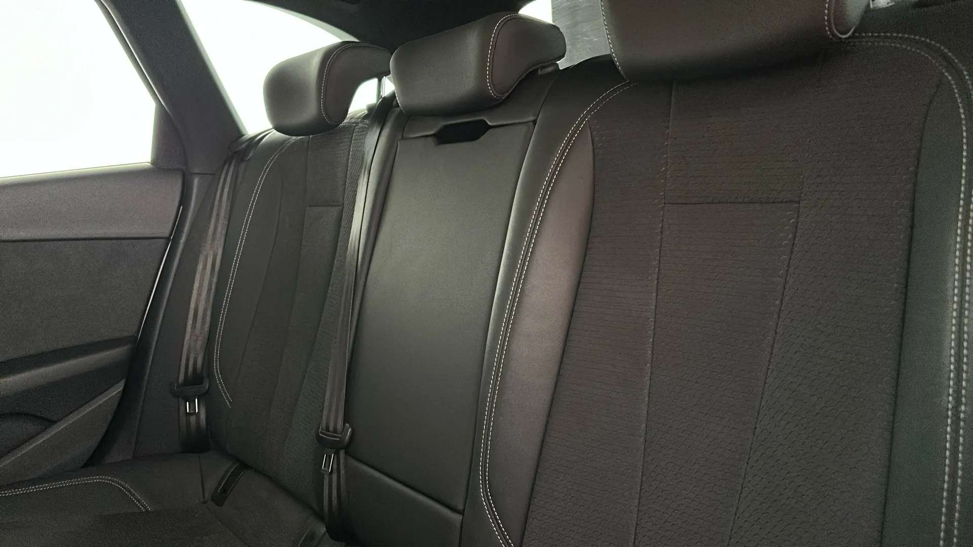 2021 AUDI A4 2021 AUDI A4