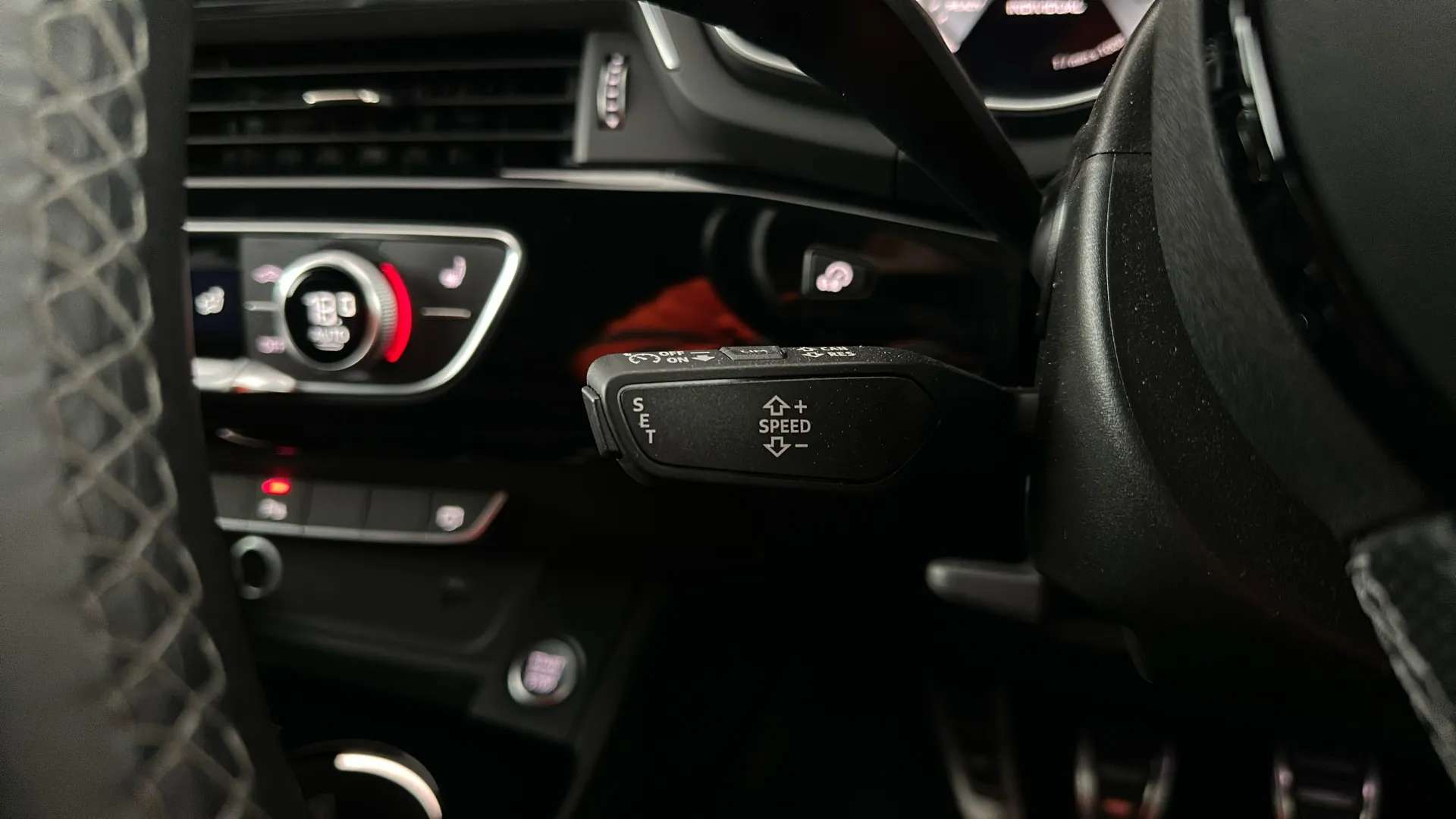 2021 AUDI A4 2021 AUDI A4