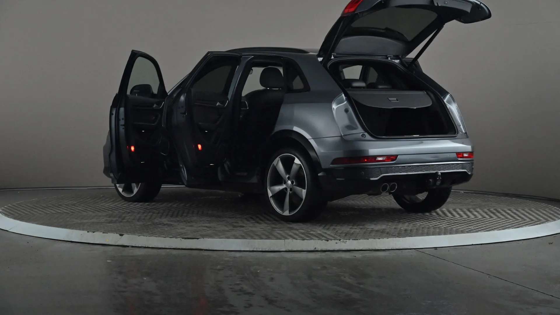 2017 AUDI Q3 2017 AUDI Q3