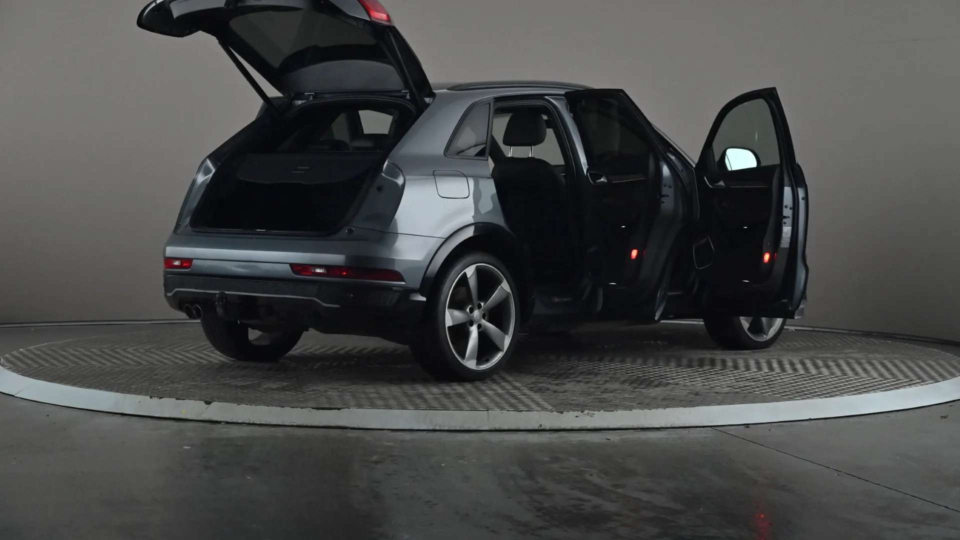 2017 AUDI Q3 2017 AUDI Q3