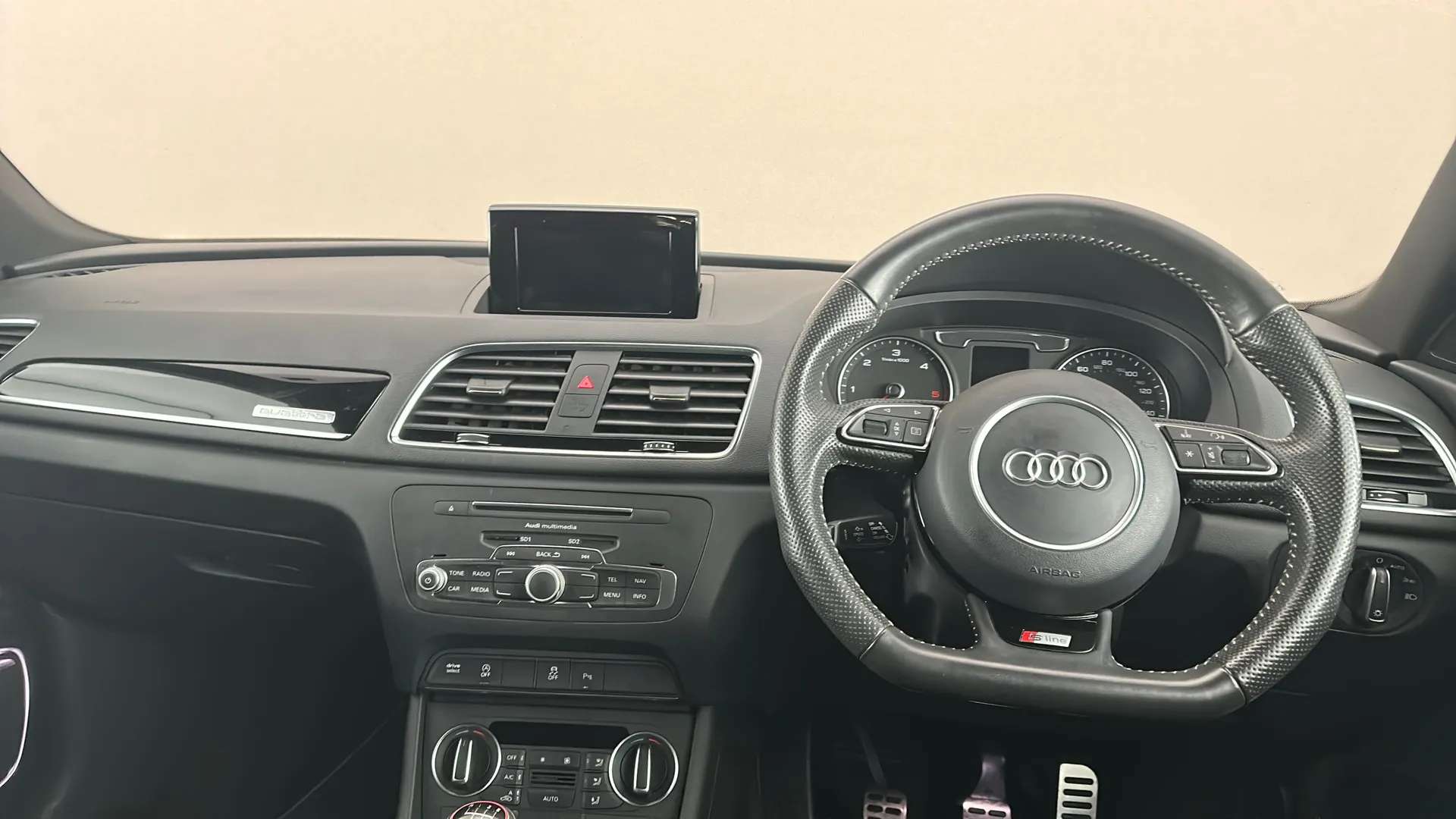 2017 AUDI Q3 2017 AUDI Q3