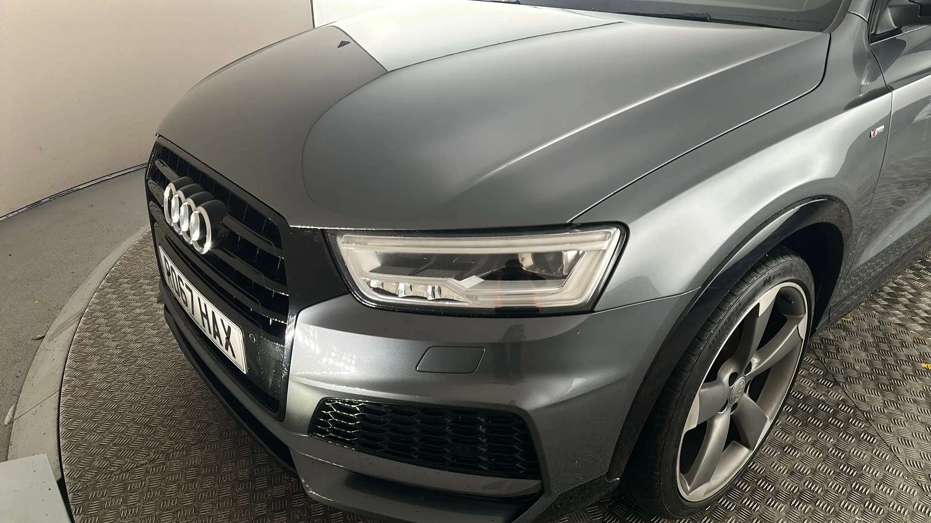 2017 AUDI Q3 2017 AUDI Q3