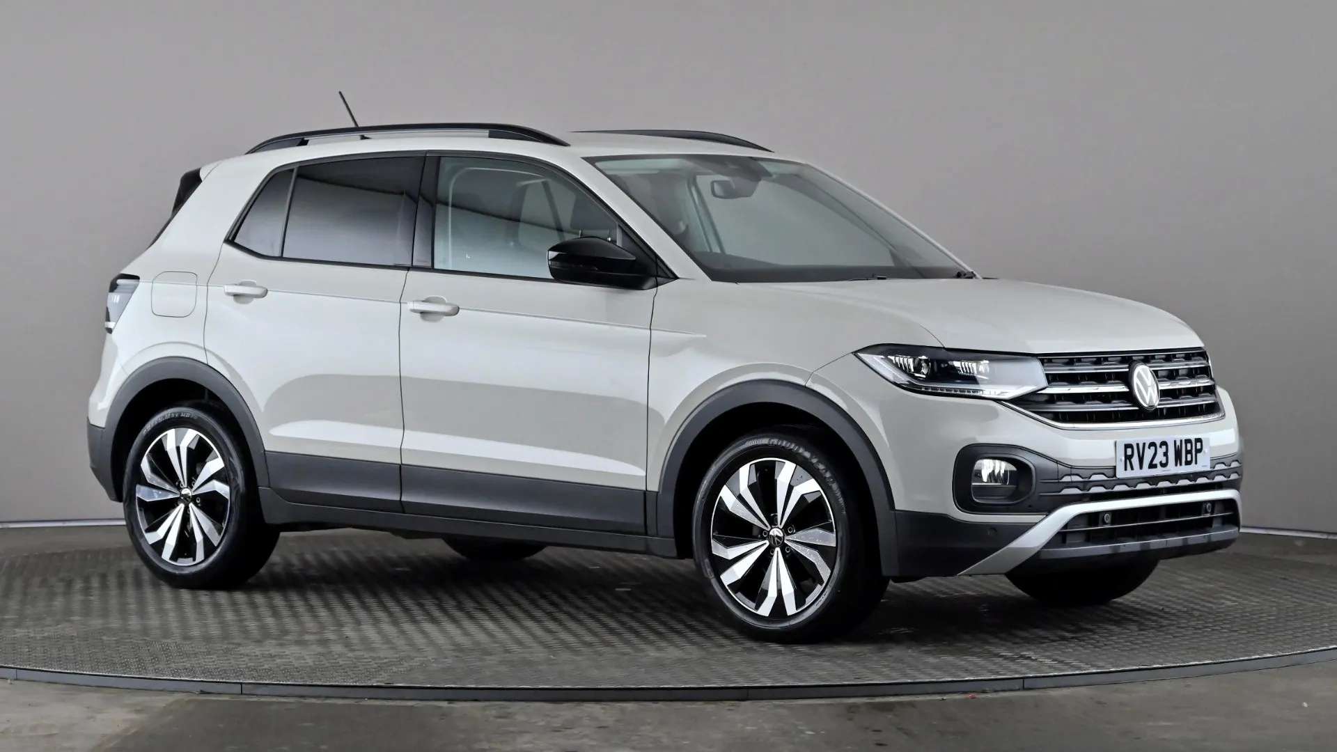 A 2023 VOLKSWAGEN T-CROSS 1.0 TSI 110 Black Edition A 2023 VOLKSWAGEN T-CROSS 1.0 TSI 110 Black Edition