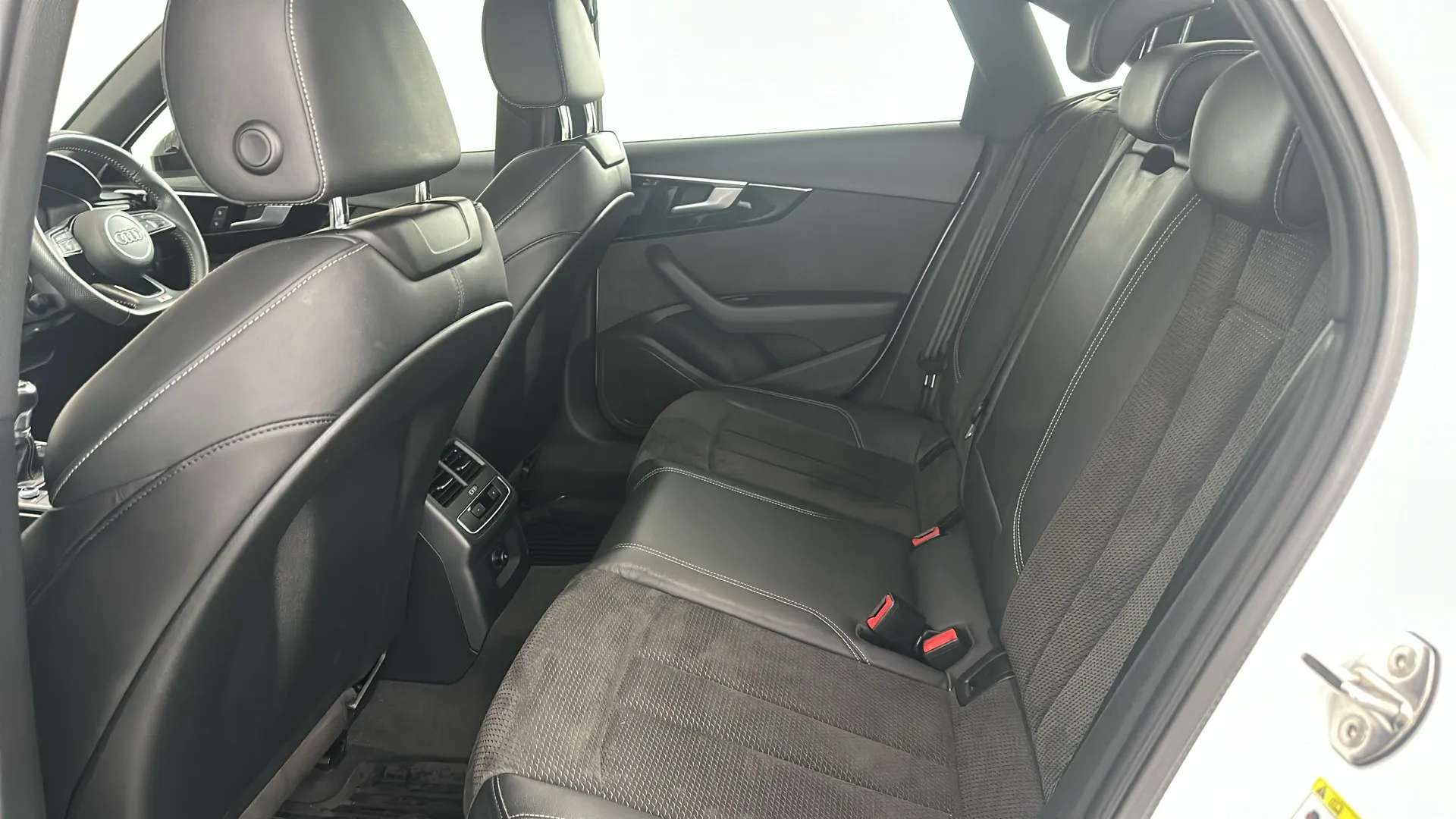 2020 AUDI A4 2020 AUDI A4