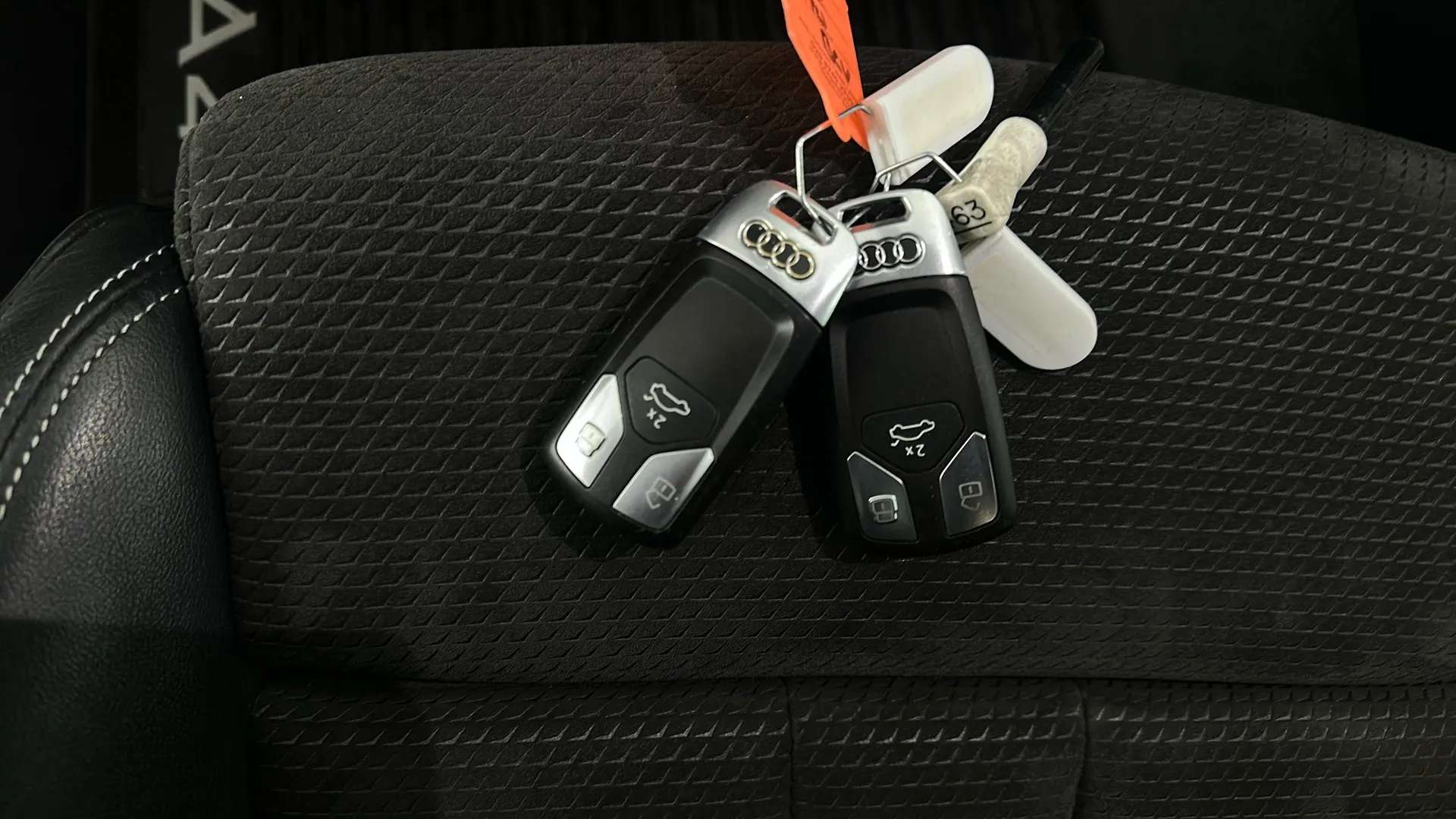 2020 AUDI A4 2020 AUDI A4