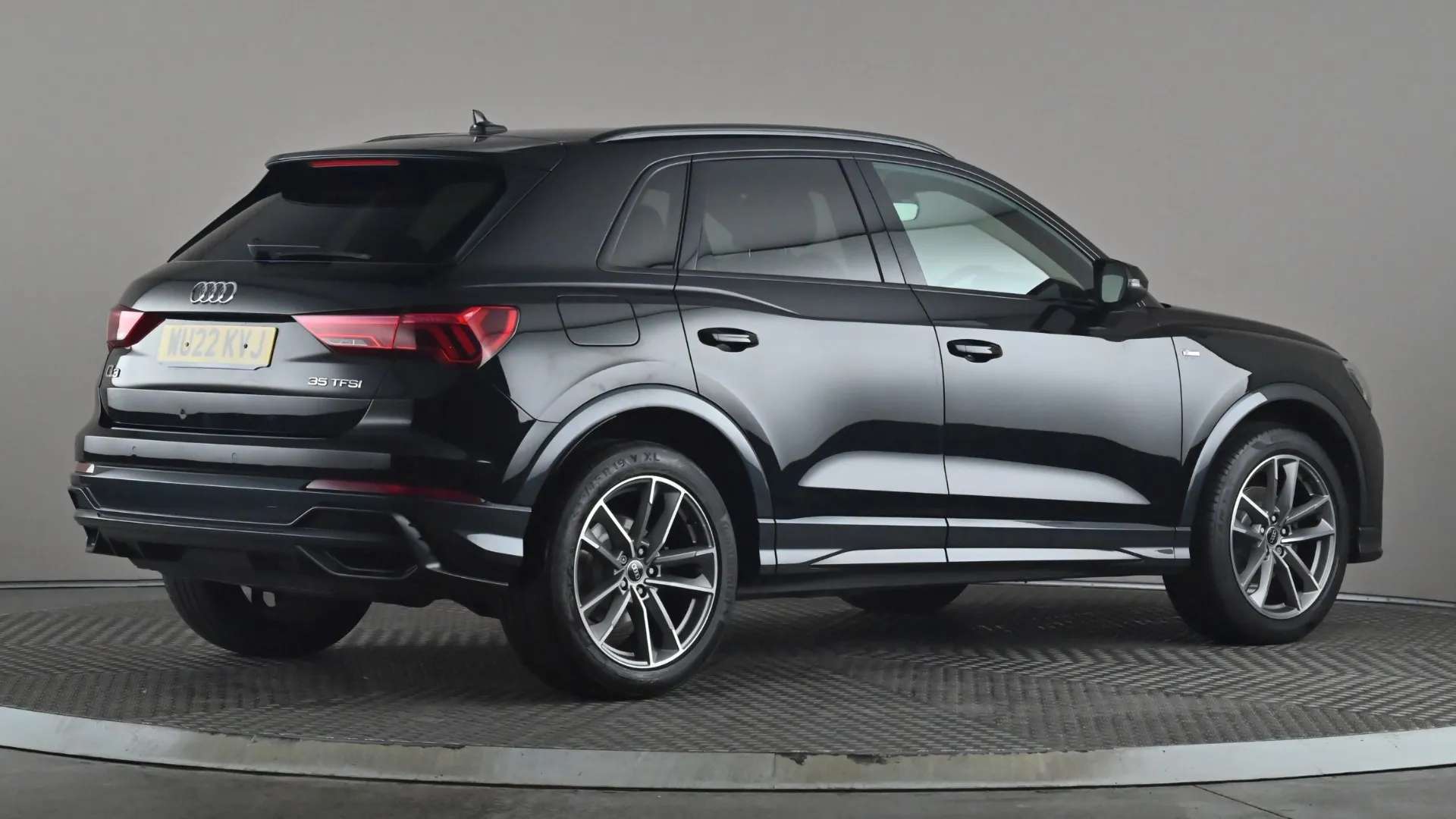 2022 AUDI Q3 2022 AUDI Q3