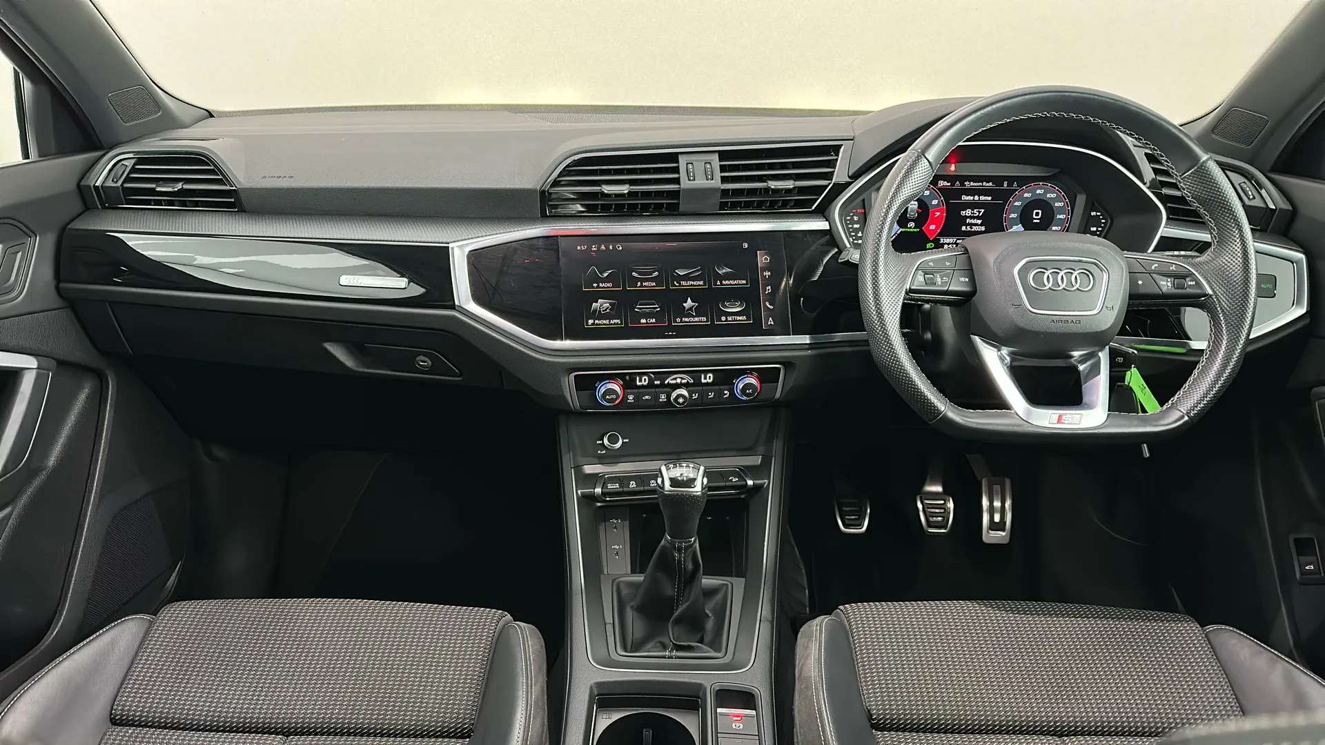 2022 AUDI Q3 2022 AUDI Q3