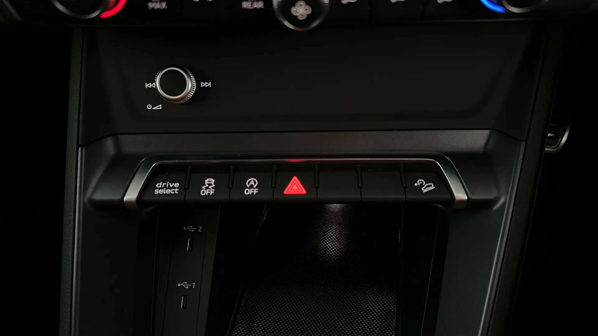 2022 AUDI Q3 2022 AUDI Q3