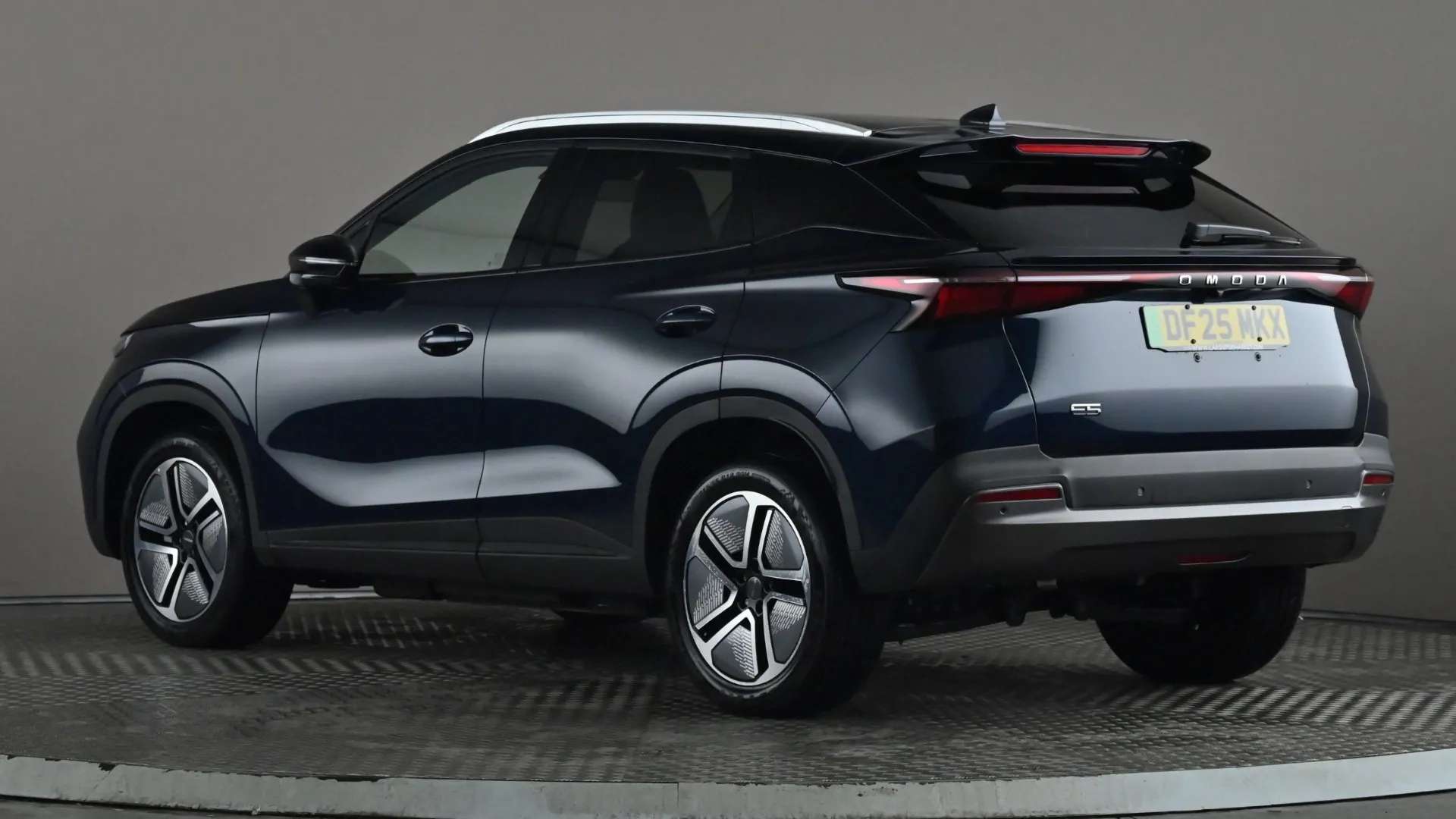 2025 OMODA 5 2025 OMODA 5