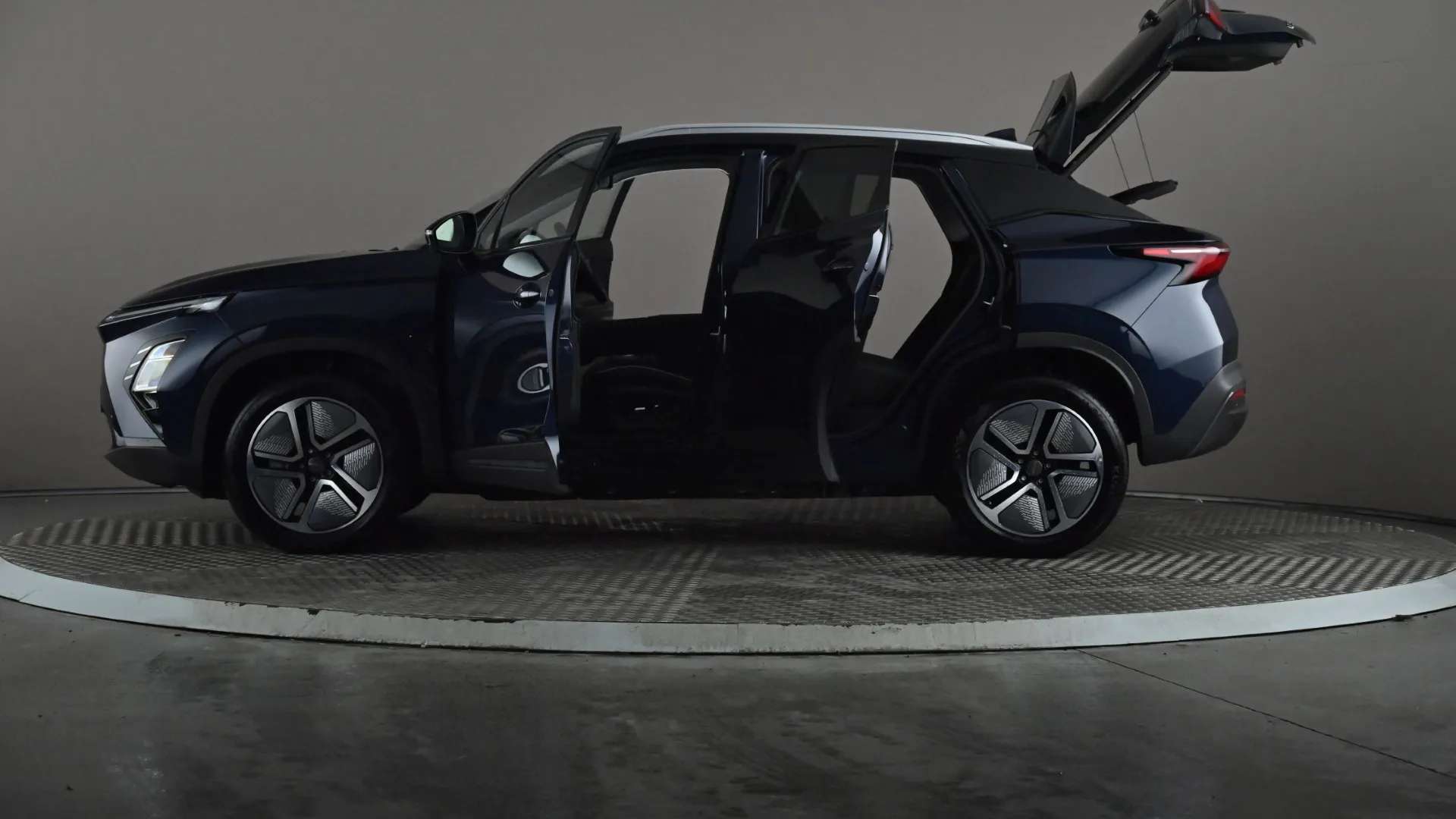 2025 OMODA 5 2025 OMODA 5