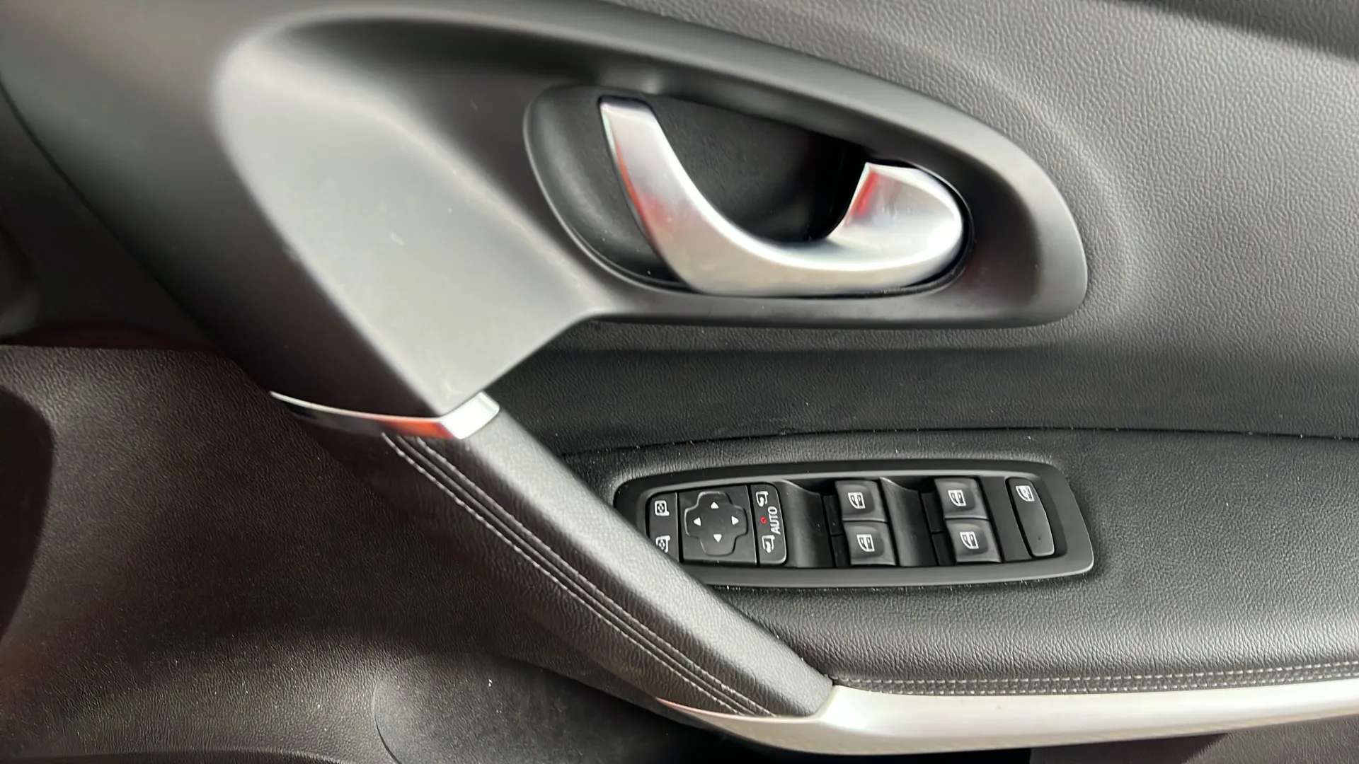 2019 RENAULT KADJAR 2019 RENAULT KADJAR