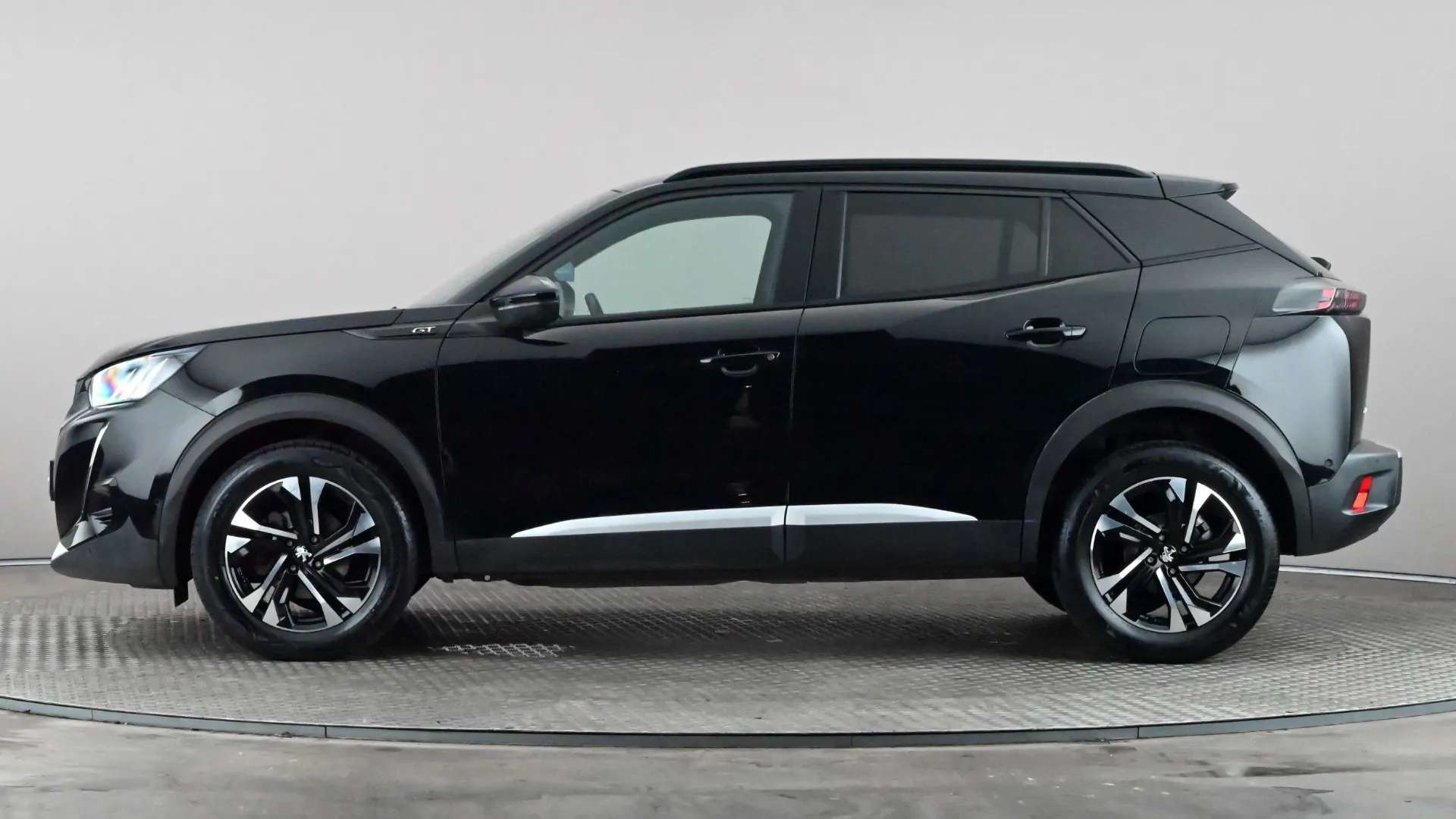 A 2021 PEUGEOT 2008 1.5 BlueHDi 110 GT A 2021 PEUGEOT 2008 1.5 BlueHDi 110 GT