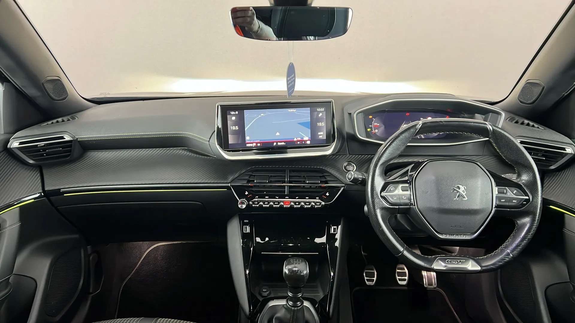 2021 PEUGEOT 2008 2021 PEUGEOT 2008