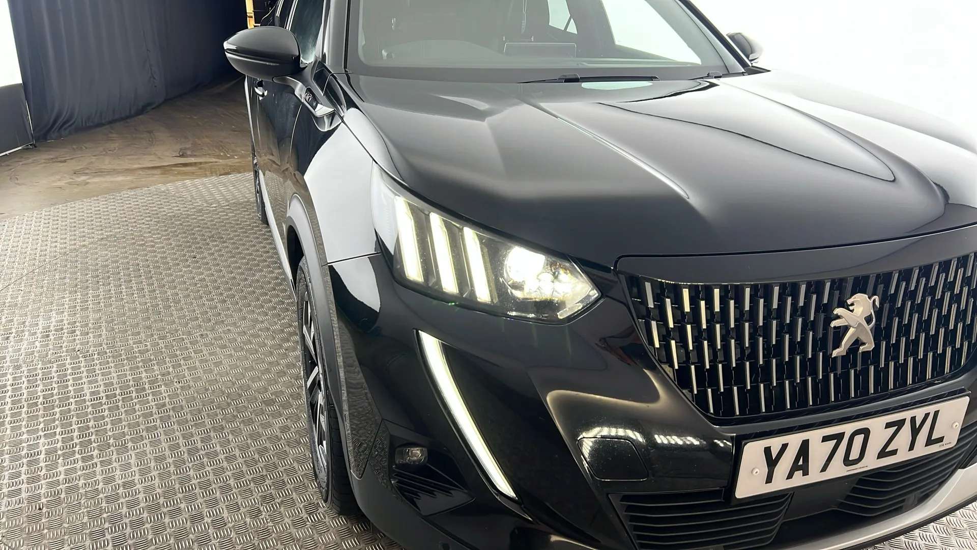 2021 PEUGEOT 2008 2021 PEUGEOT 2008