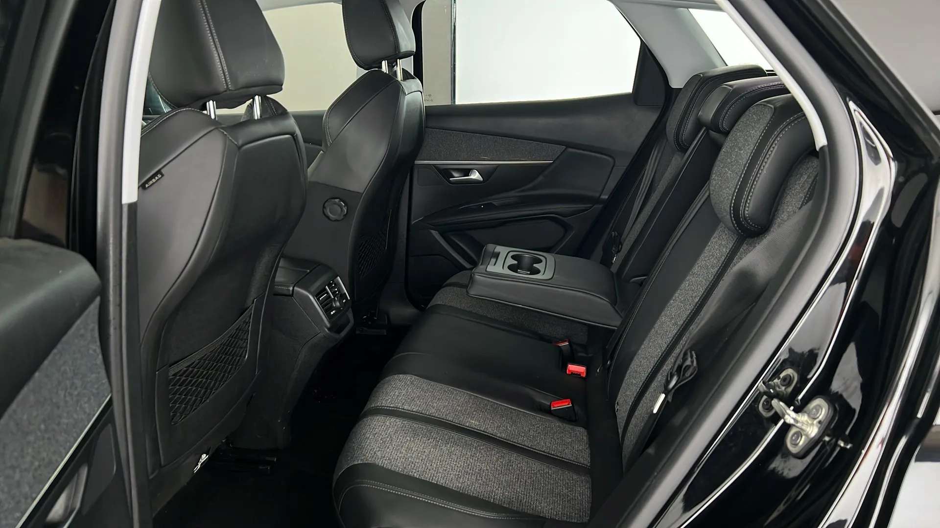2018 PEUGEOT 3008 2018 PEUGEOT 3008