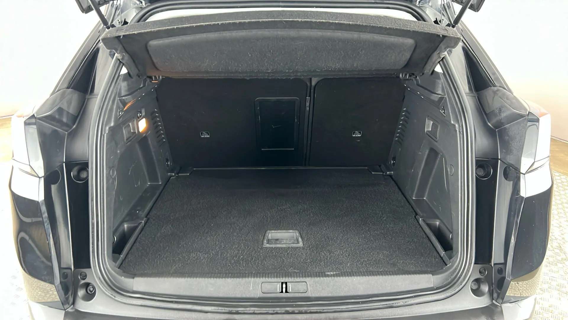 2018 PEUGEOT 3008 2018 PEUGEOT 3008