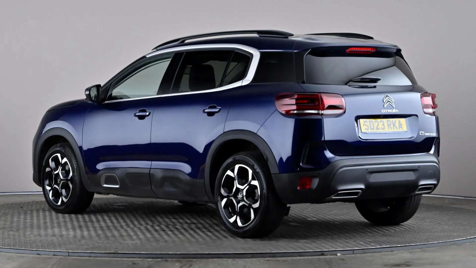 A 2023 CITROEN C5 AIRCROSS 1.5 BlueHDi Shine A 2023 CITROEN C5 AIRCROSS 1.5 BlueHDi Shine