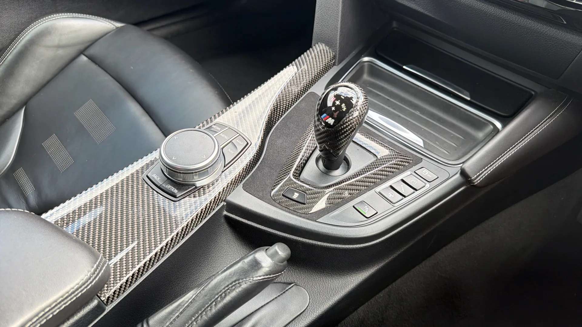 2017 BMW M4 2017 BMW M4