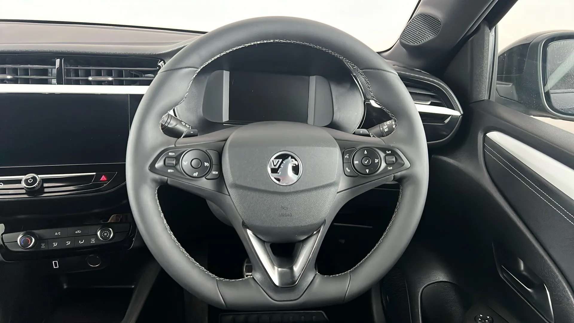 2024 VAUXHALL CORSA 2024 VAUXHALL CORSA