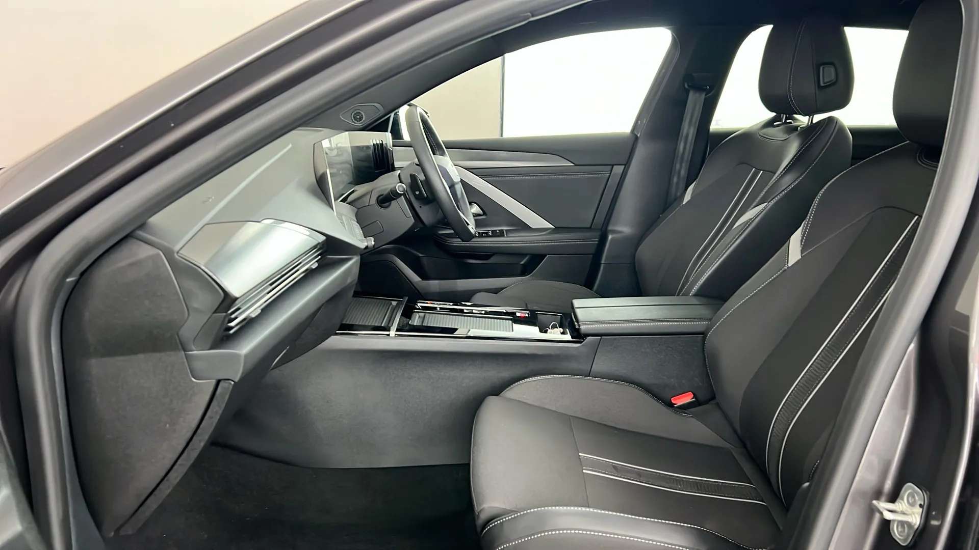2024 VAUXHALL ASTRA 2024 VAUXHALL ASTRA