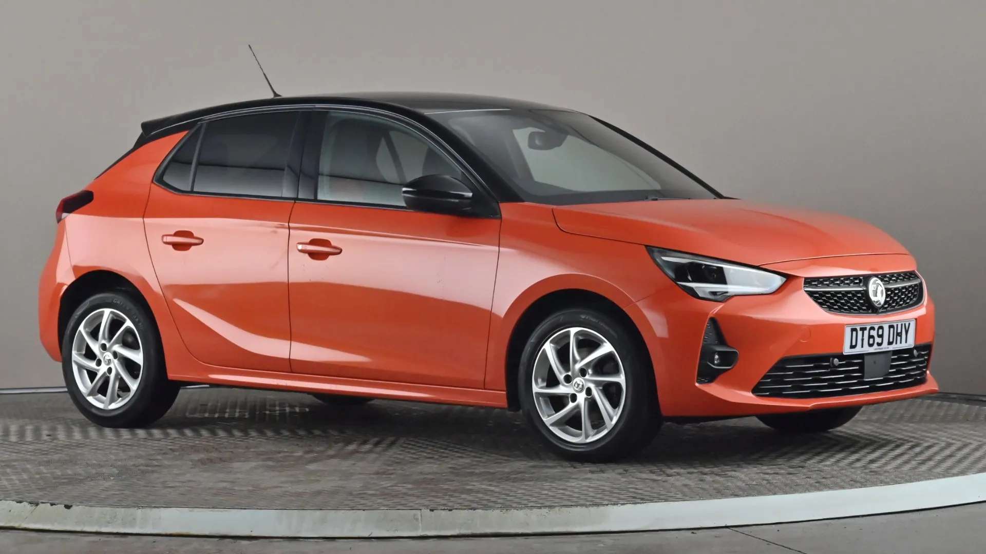 A 2020 VAUXHALL CORSA 1.2 Turbo SRi Premium A 2020 VAUXHALL CORSA 1.2 Turbo SRi Premium