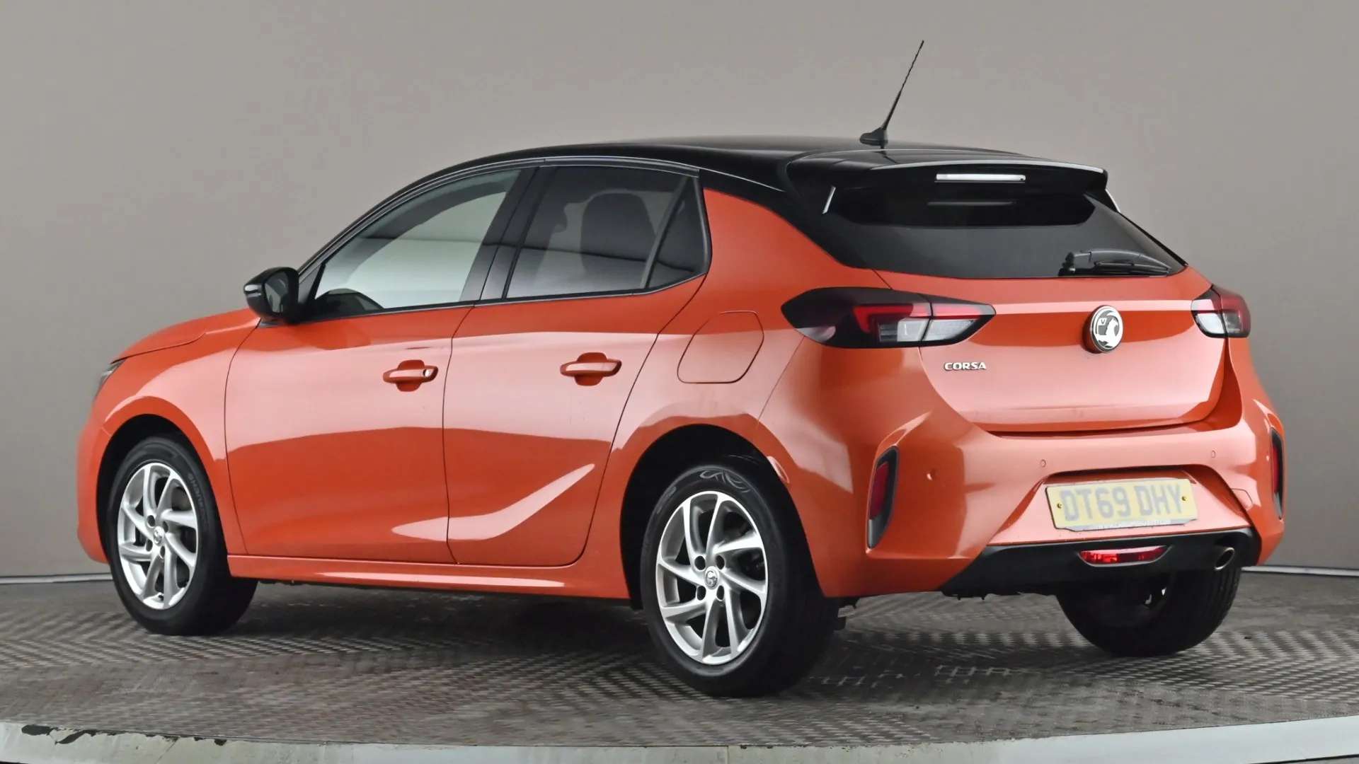 A 2020 VAUXHALL CORSA 1.2 Turbo SRi Premium A 2020 VAUXHALL CORSA 1.2 Turbo SRi Premium