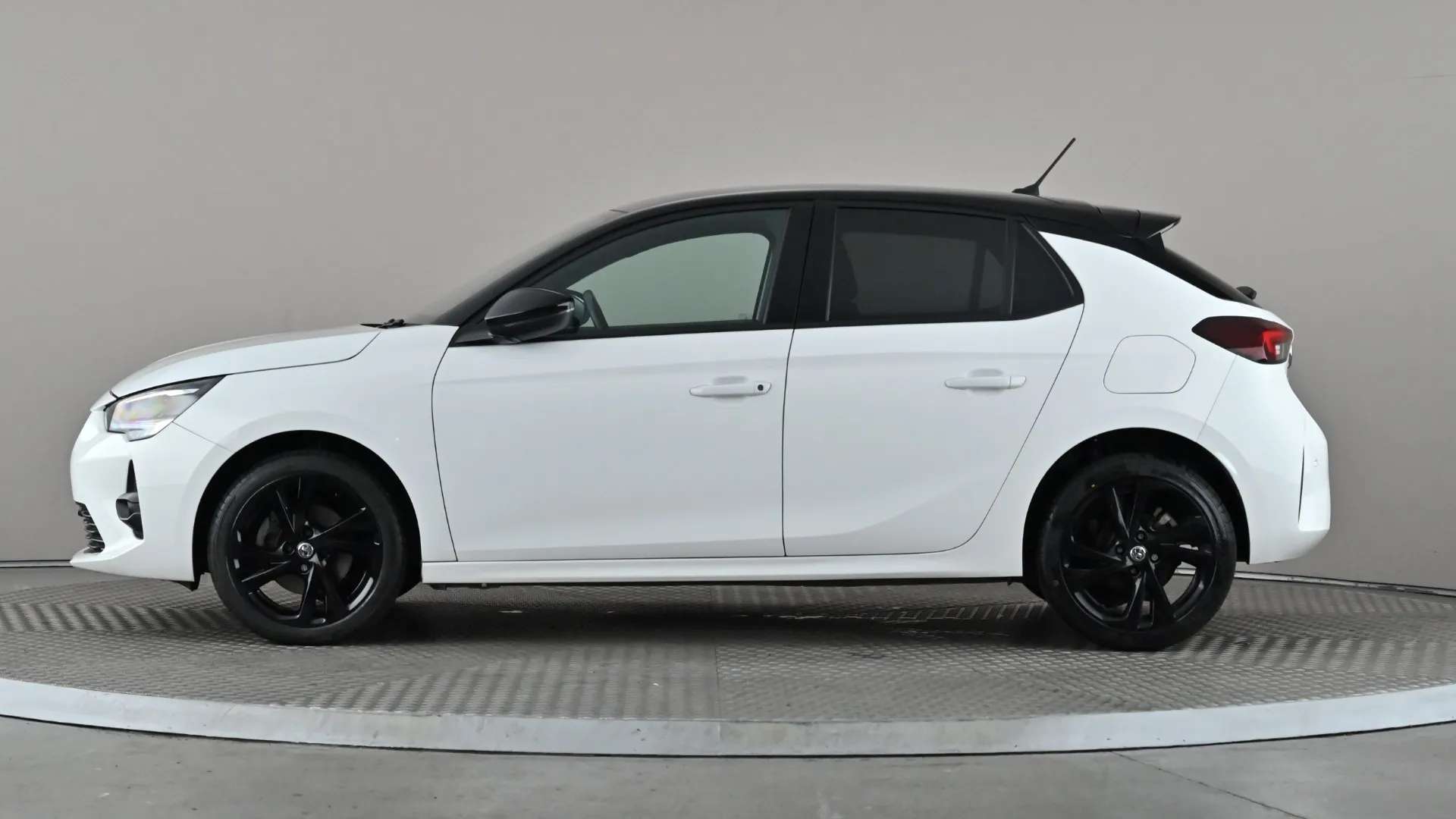 A 2020 VAUXHALL CORSA 1.2 Turbo SRi Premium A 2020 VAUXHALL CORSA 1.2 Turbo SRi Premium