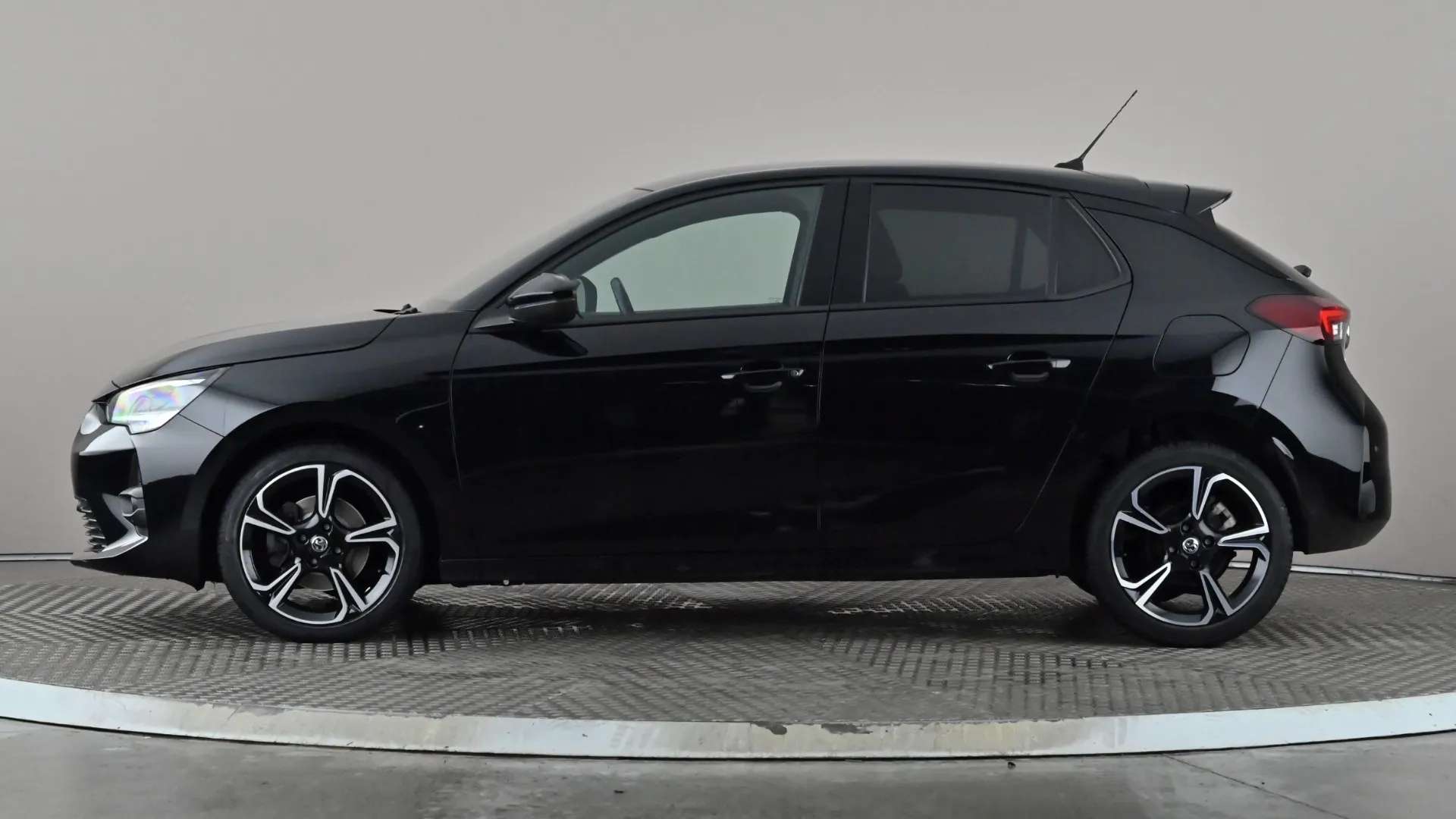 A 2021 VAUXHALL CORSA 1.2 Turbo SRi Premium A 2021 VAUXHALL CORSA 1.2 Turbo SRi Premium