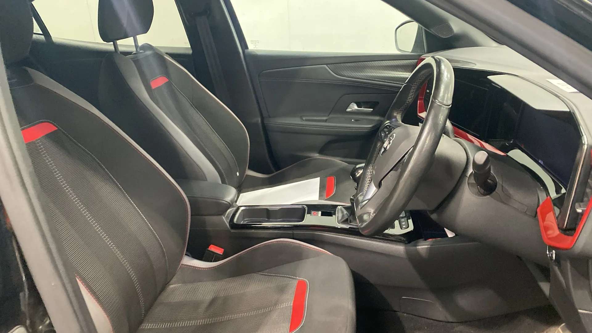 A 2022 VAUXHALL MOKKA 1.2 Turbo SRi Premium A 2022 VAUXHALL MOKKA 1.2 Turbo SRi Premium