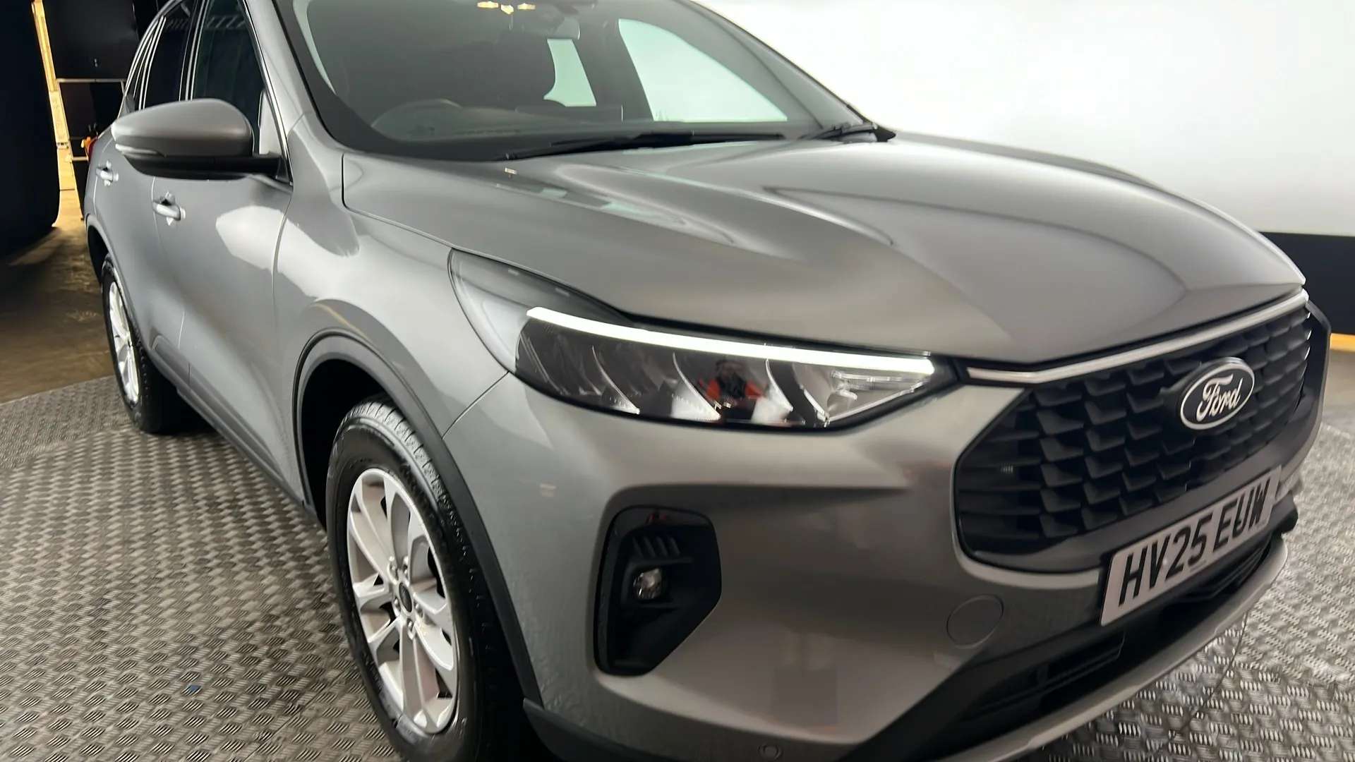 2025 FORD KUGA 2025 FORD KUGA
