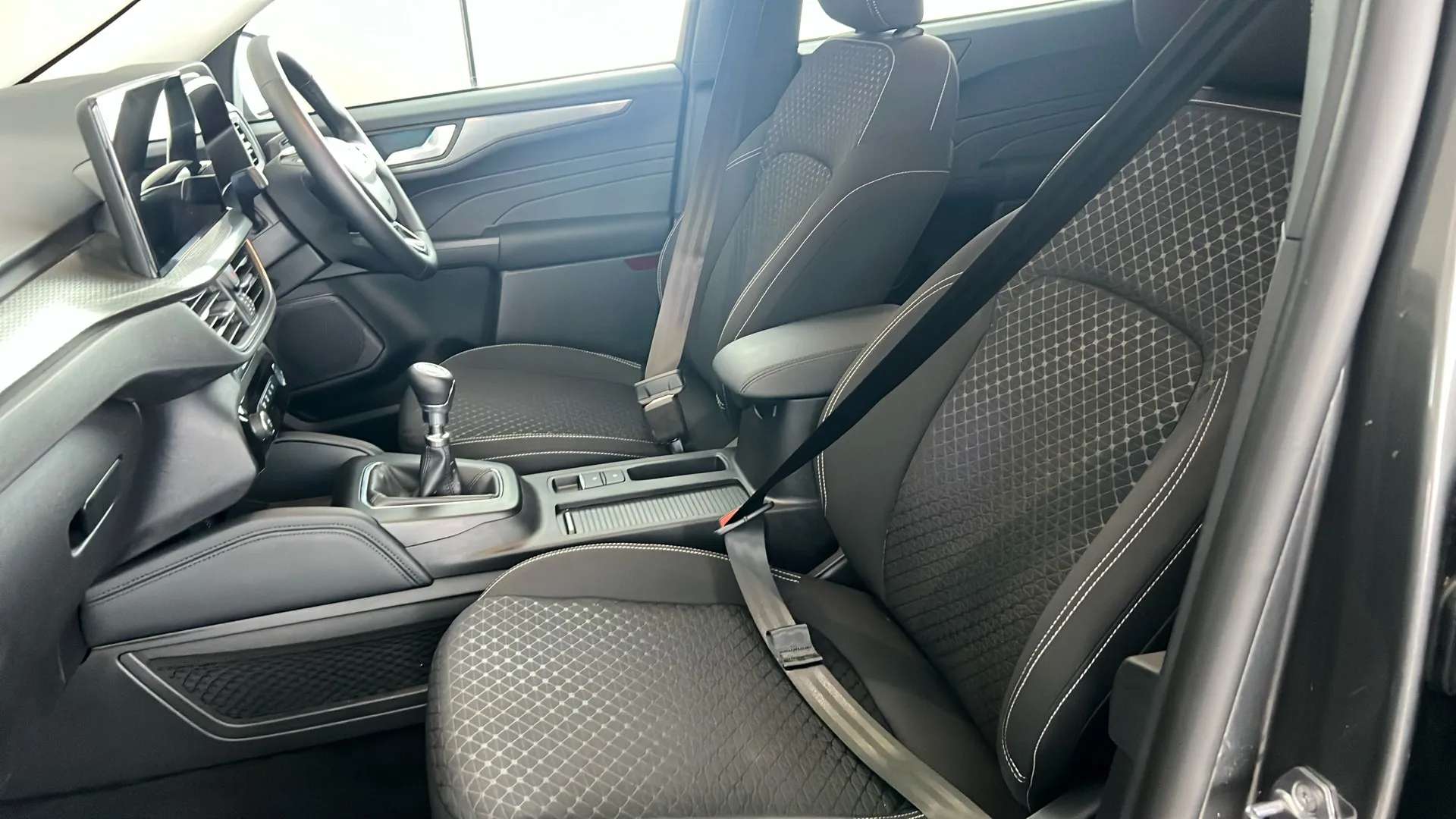 2025 FORD KUGA 2025 FORD KUGA