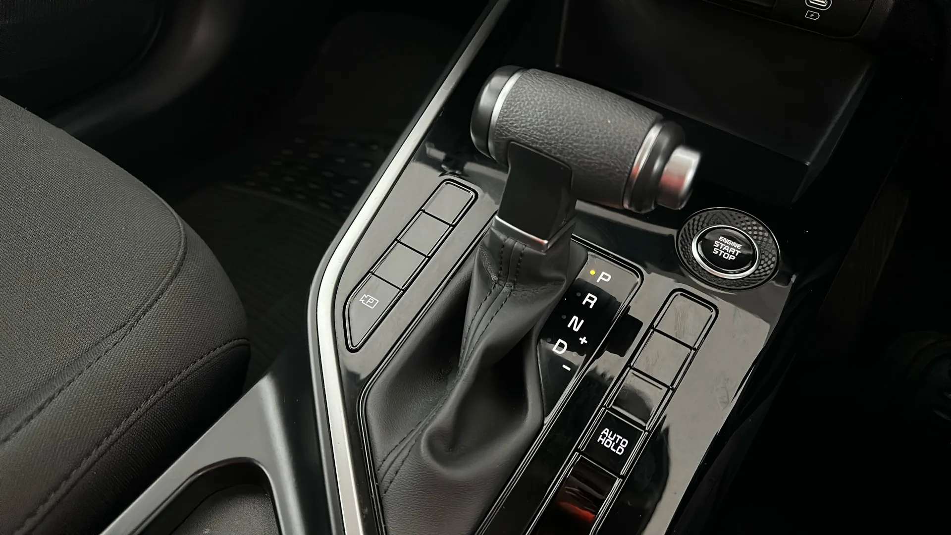 2025 KIA NIRO 2025 KIA NIRO