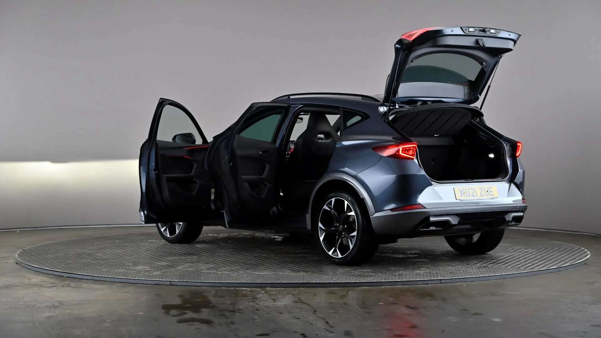 0 CUPRA FORMENTOR 0 CUPRA FORMENTOR