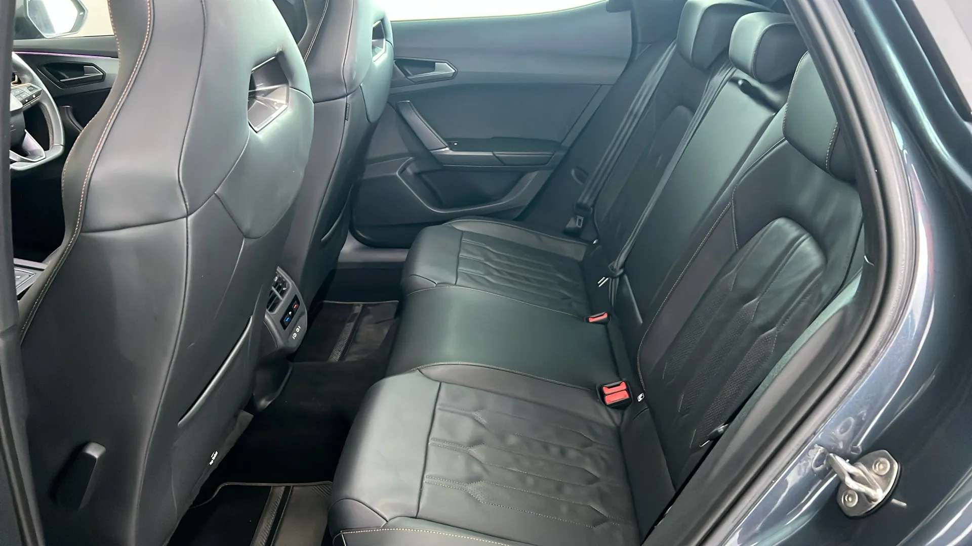 0 CUPRA FORMENTOR 0 CUPRA FORMENTOR