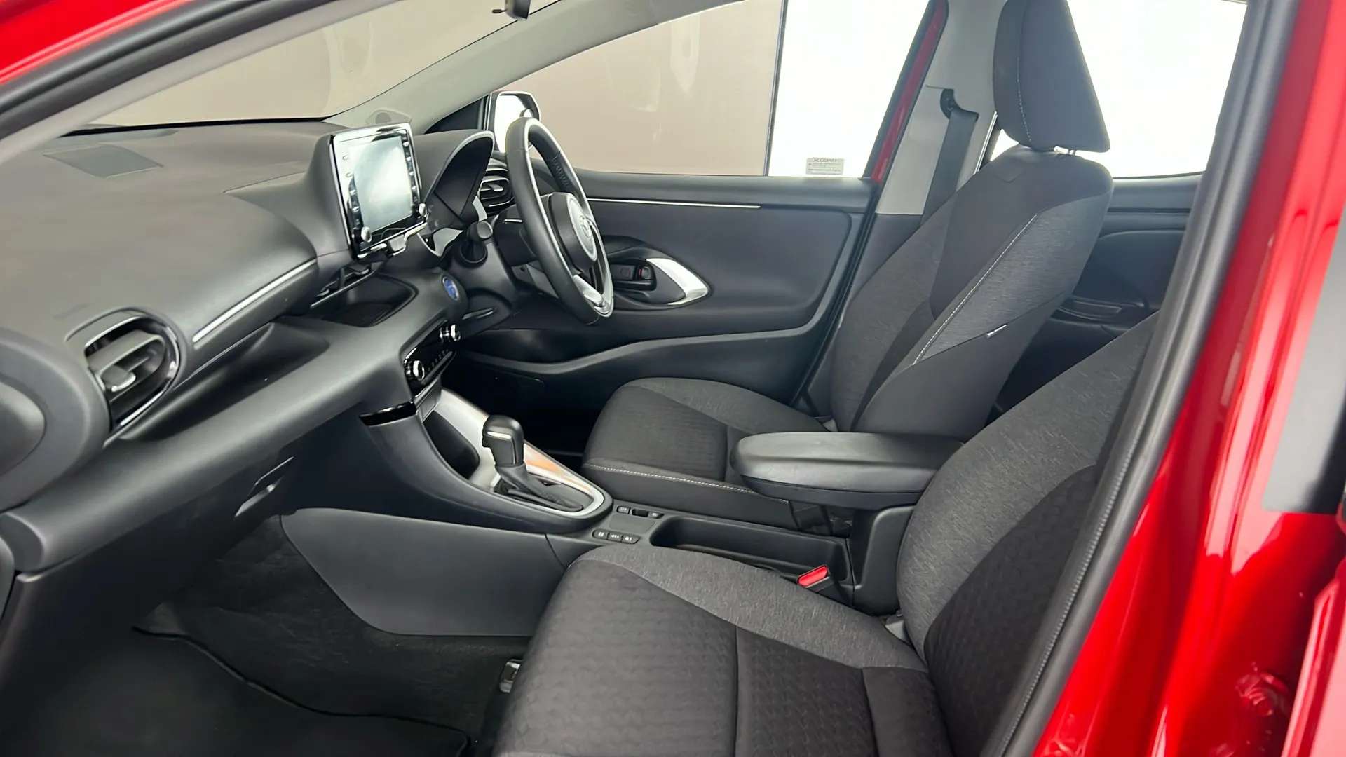 2023 MAZDA 2 HYBRID 2023 MAZDA 2 HYBRID