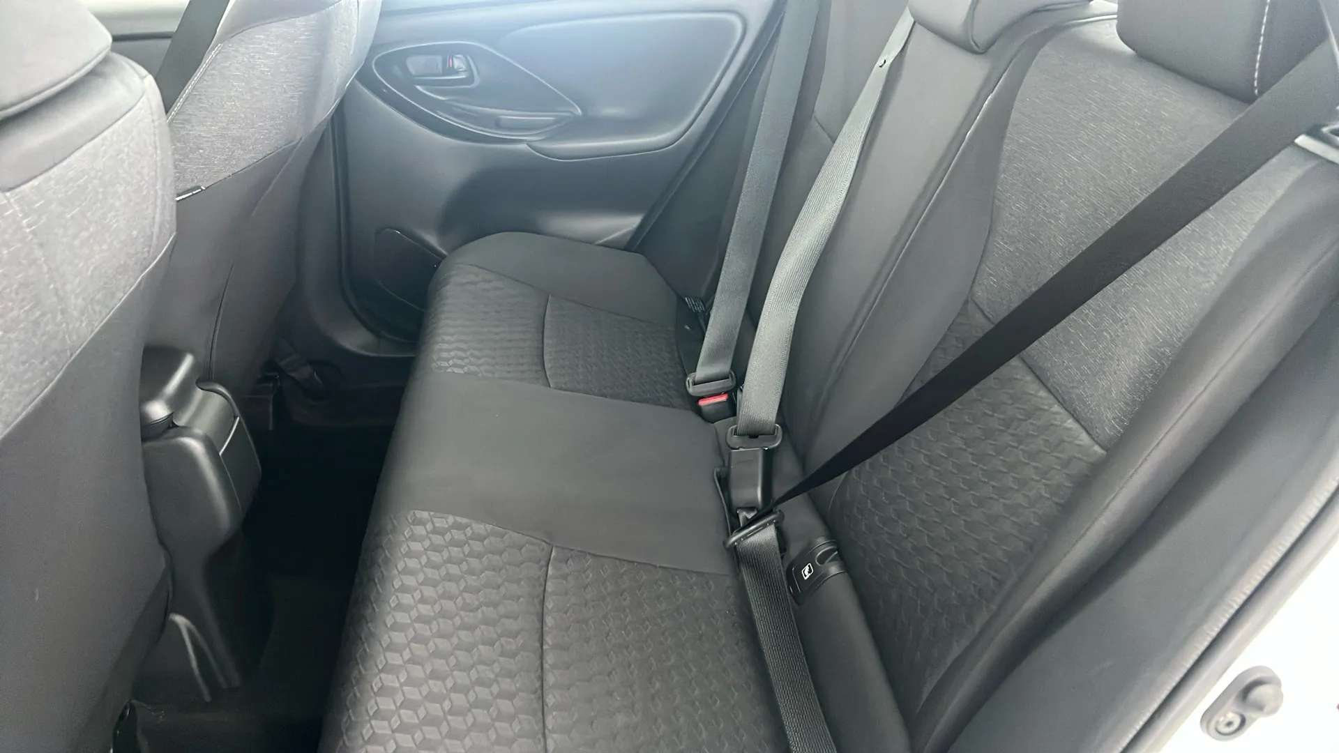 2023 MAZDA 2 HYBRID 2023 MAZDA 2 HYBRID